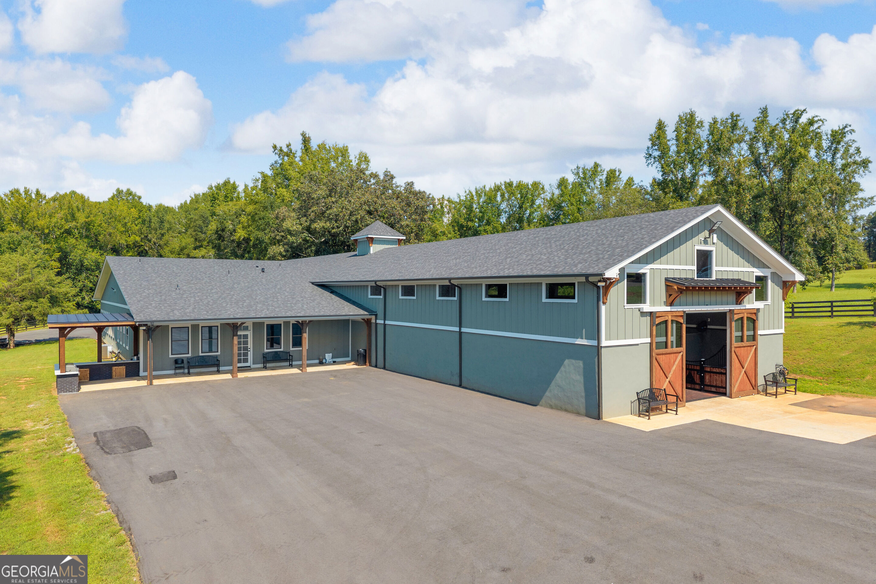 5479 Highway 63 Property Photo 1