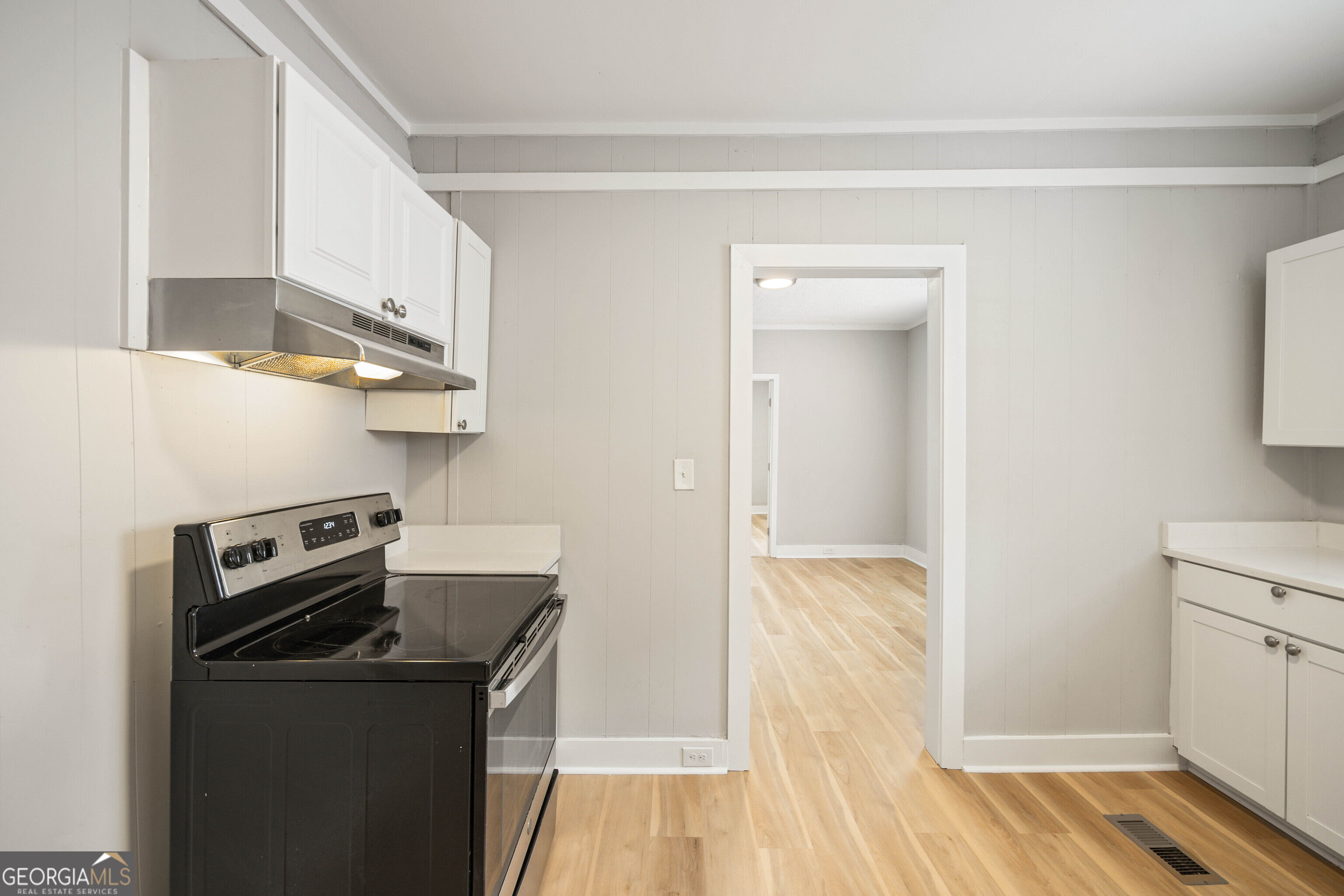 111 Addie Street Property Photo 7