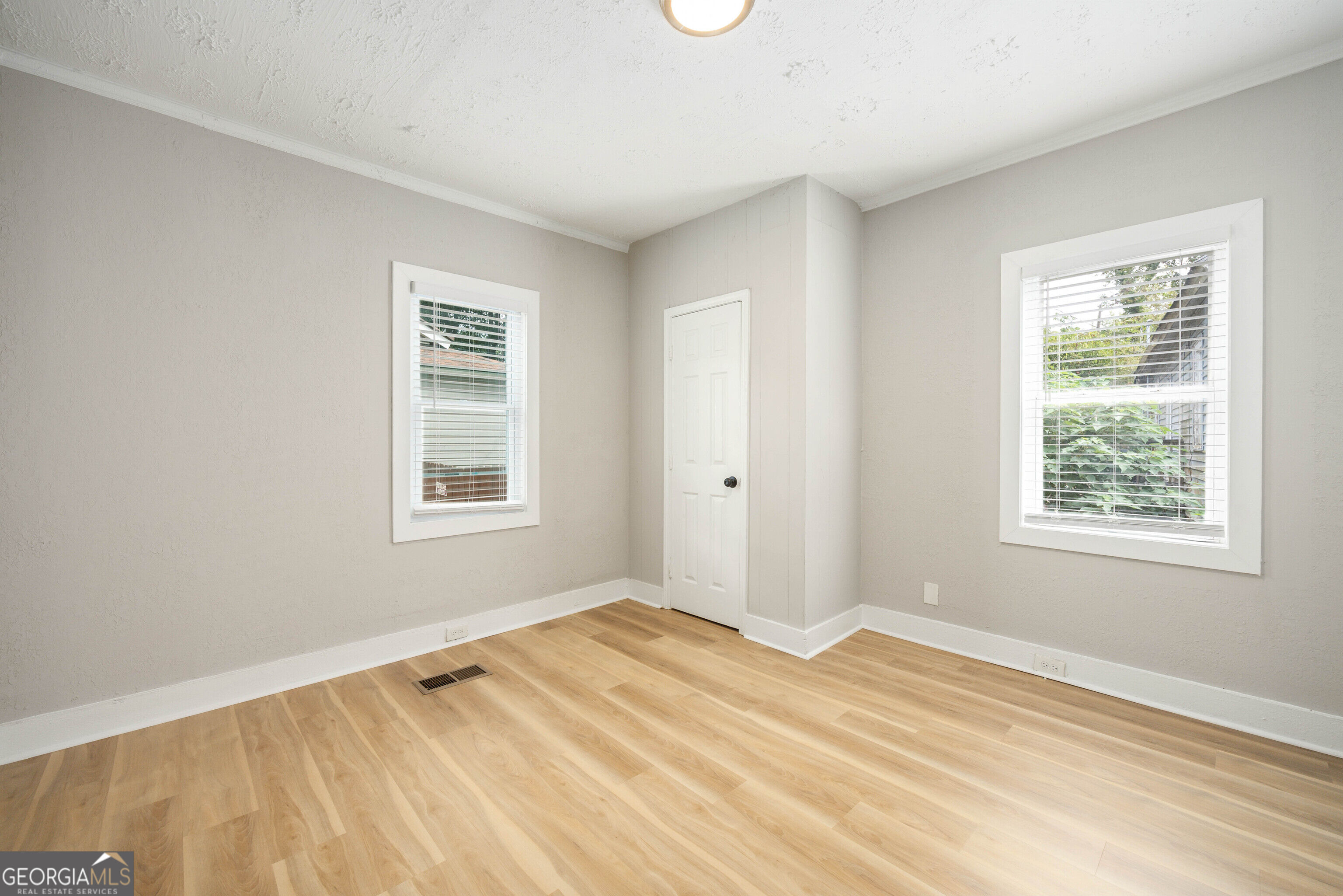 111 Addie Street Property Photo 12