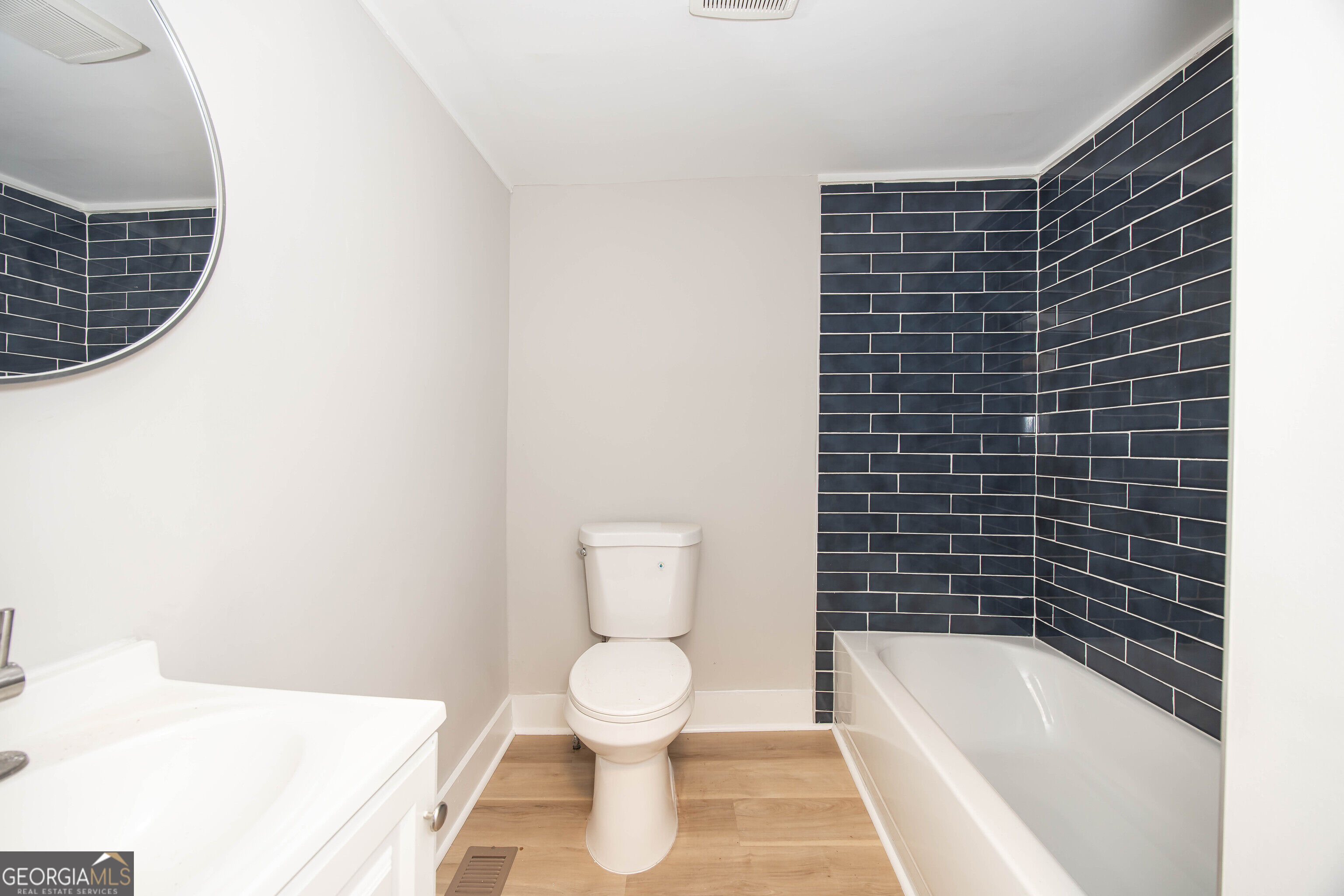 111 Addie Street Property Photo 14