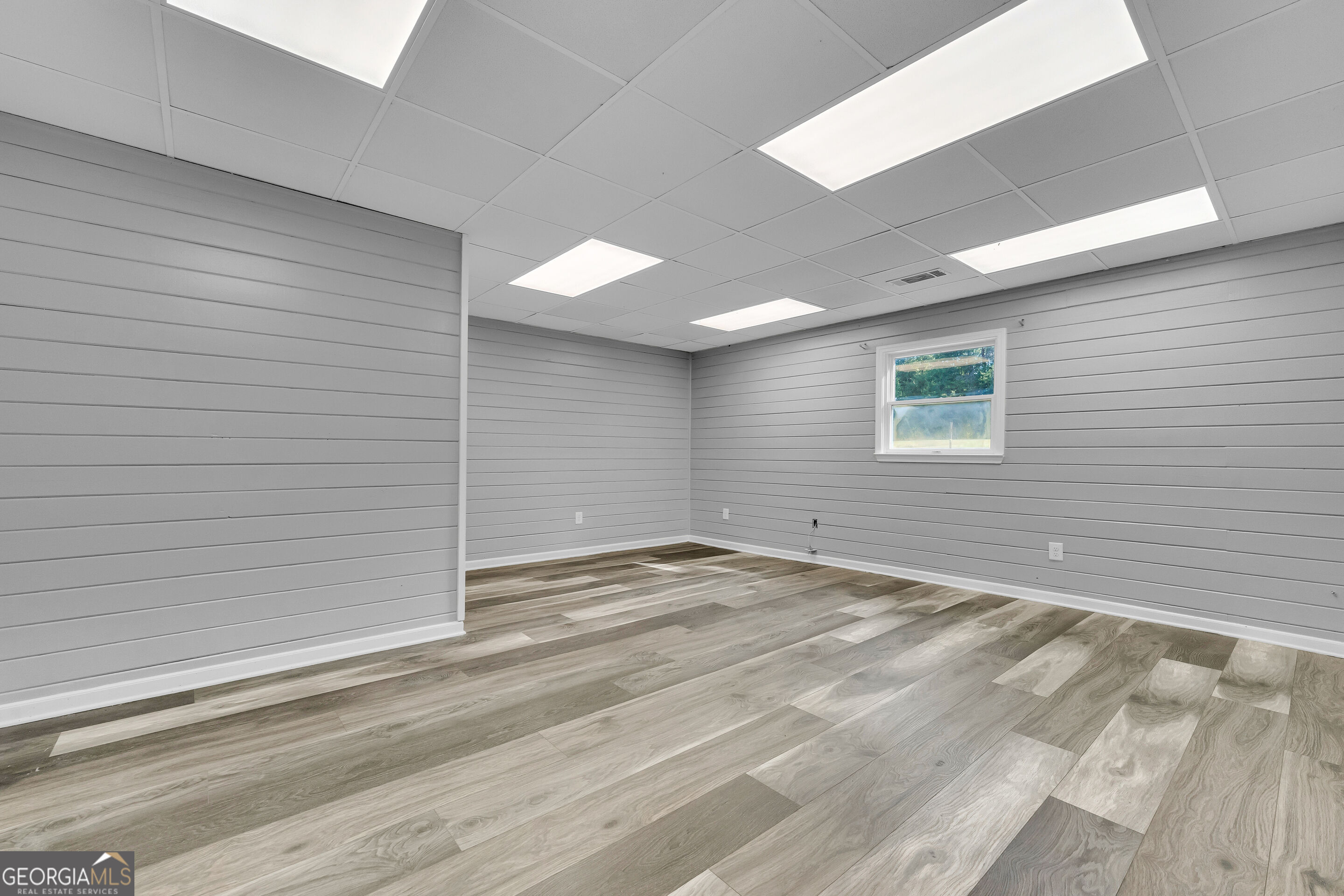 5479 Highway 63 Property Photo 26
