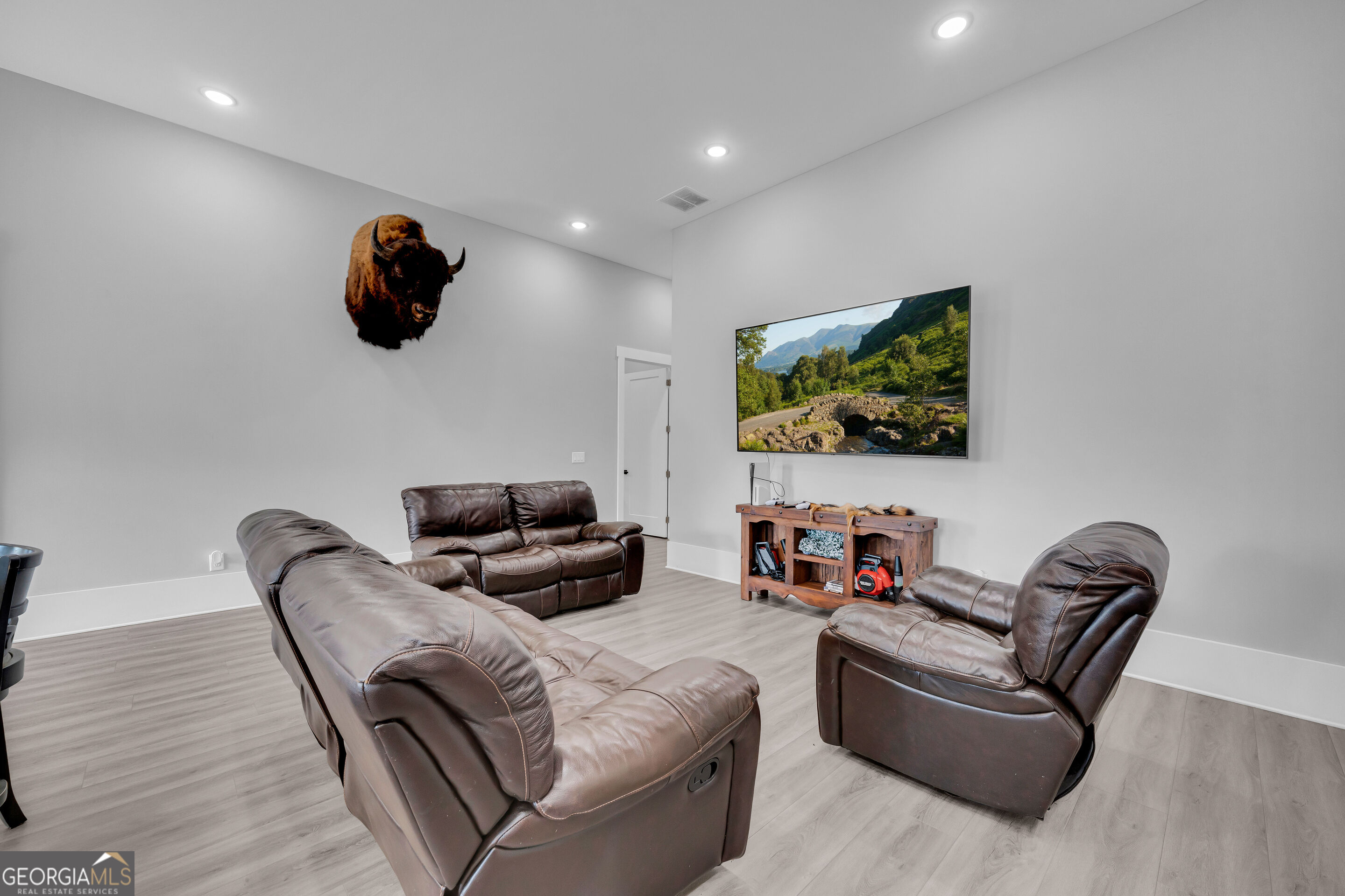 5479 Highway 63 Property Photo 43