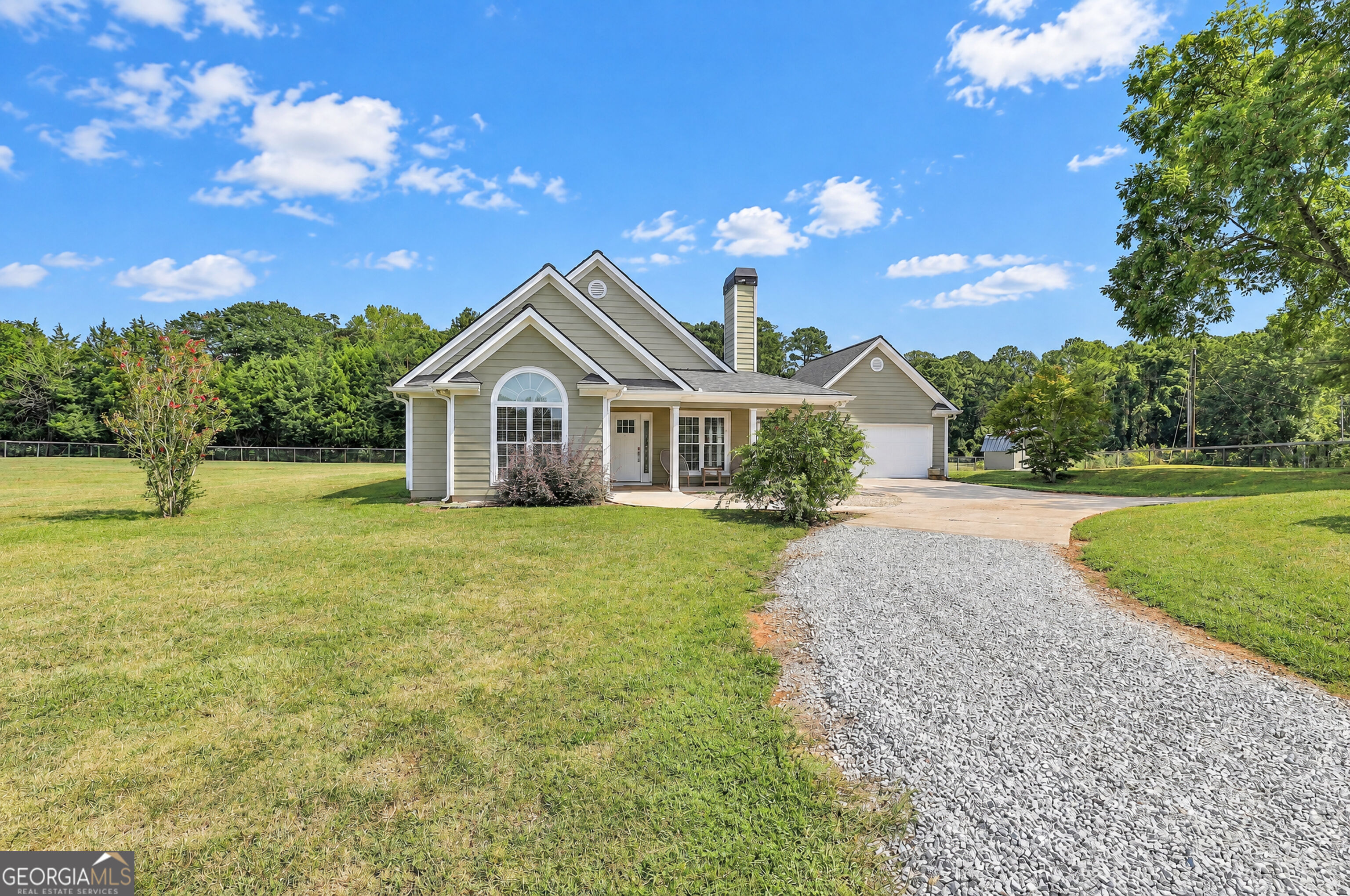 1720 Highway 92 S Property Photo 3