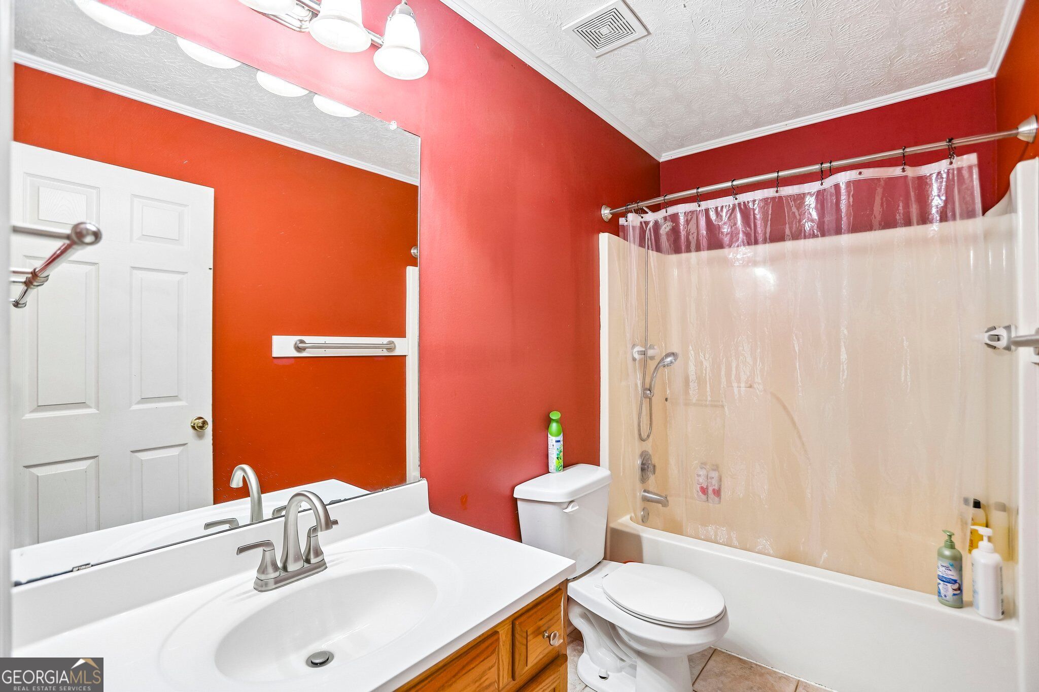 255 Orchard View Property Photo 14