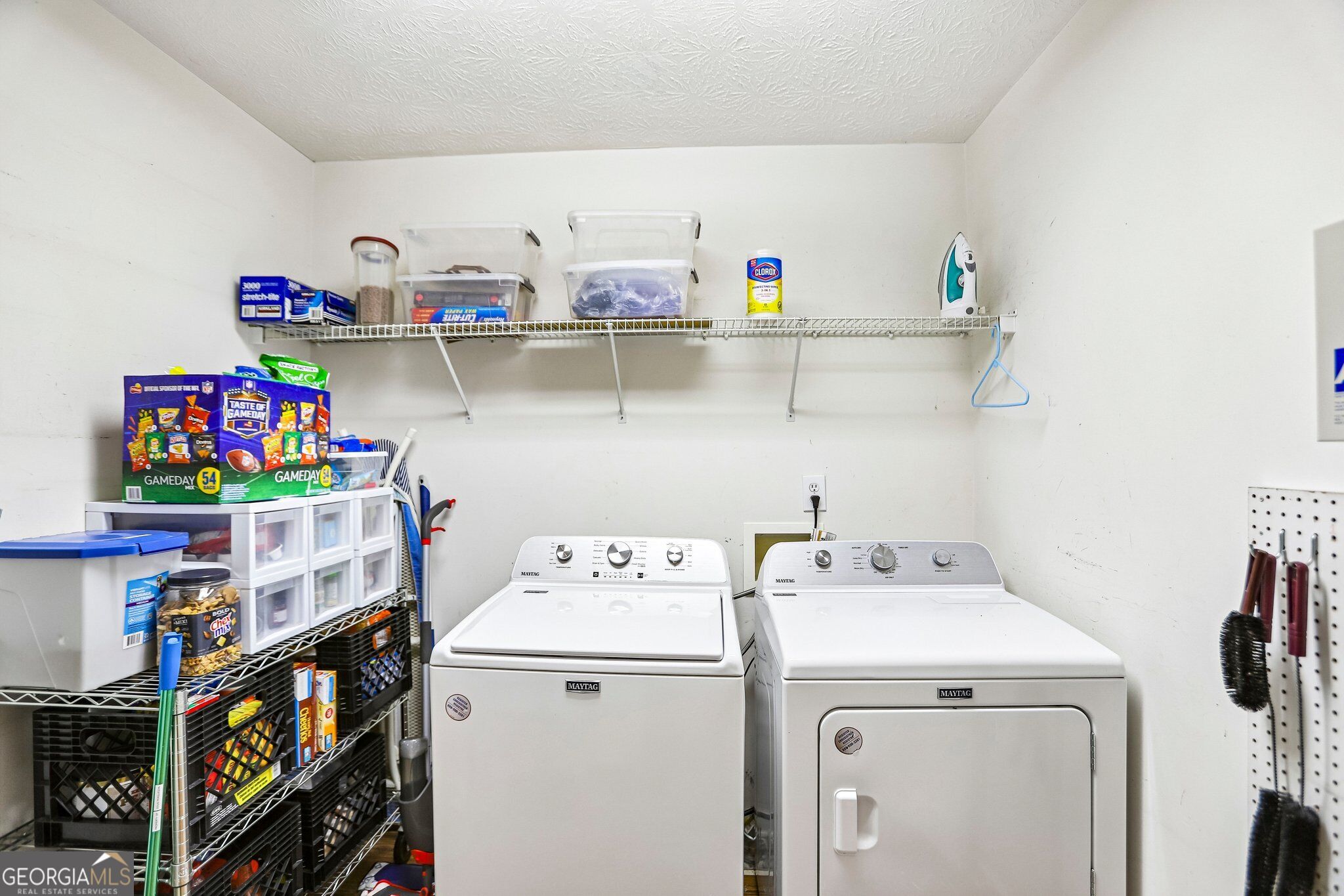 255 Orchard View Property Photo 18