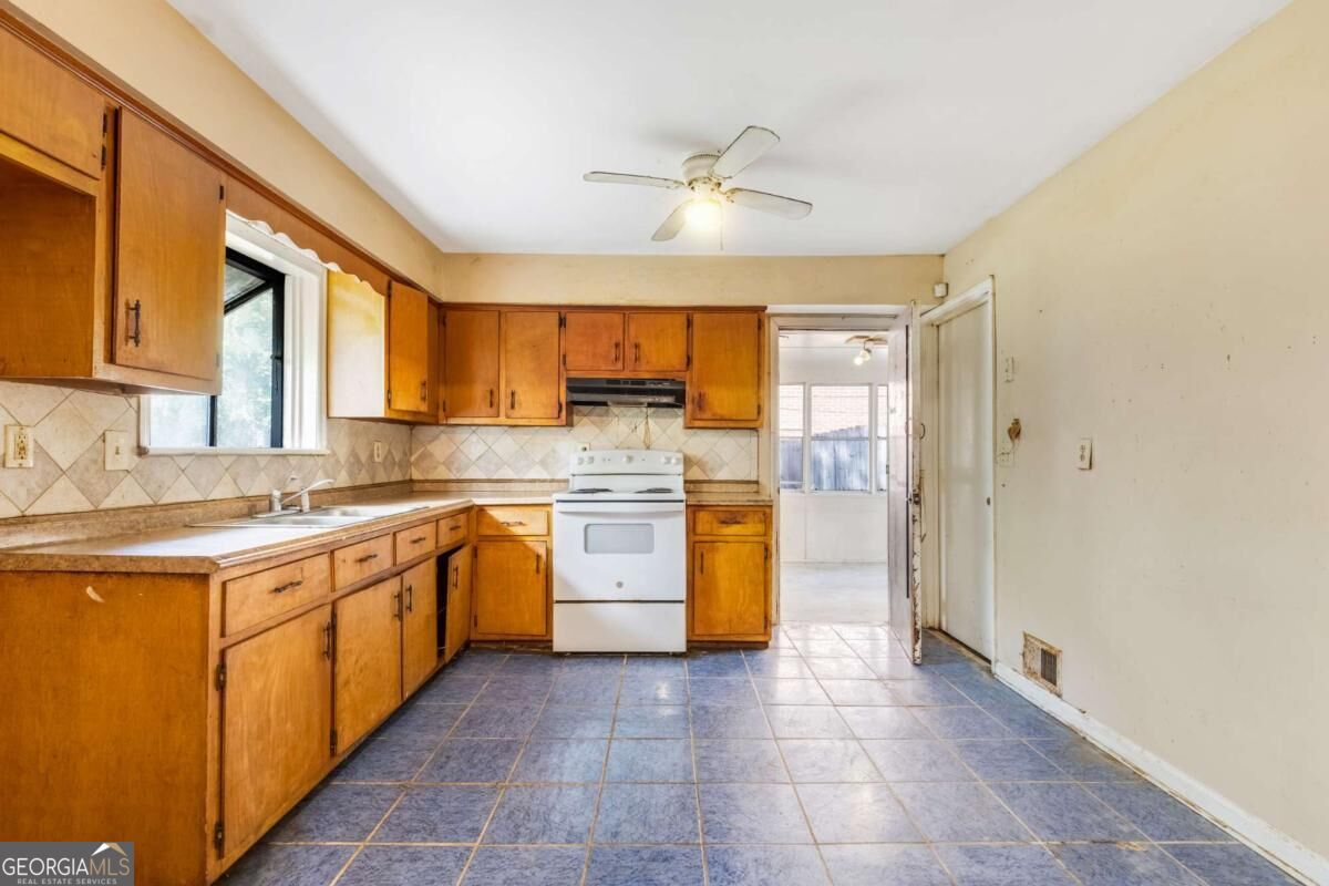 2967 Toney Drive Property Photo 4