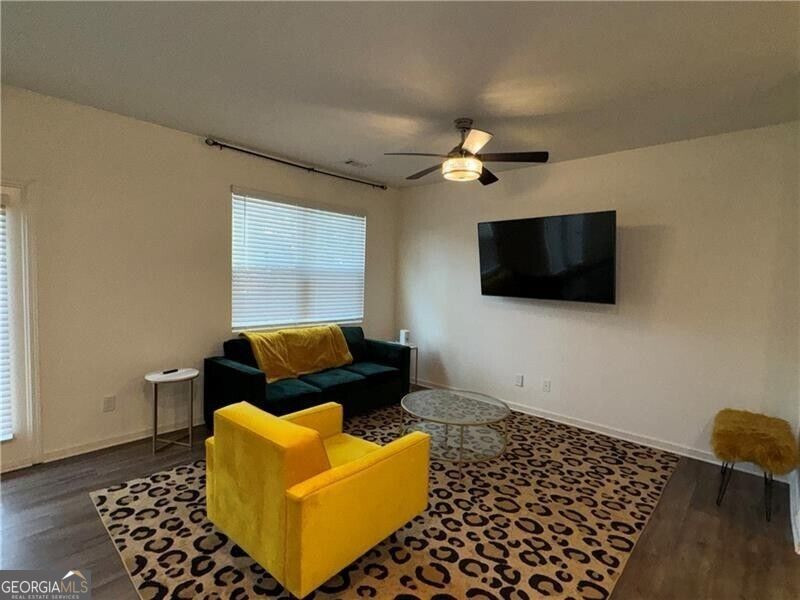 3366 Tarian Way Property Photo 5