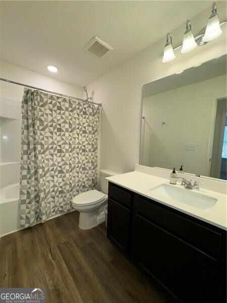 3366 Tarian Way Property Photo 15