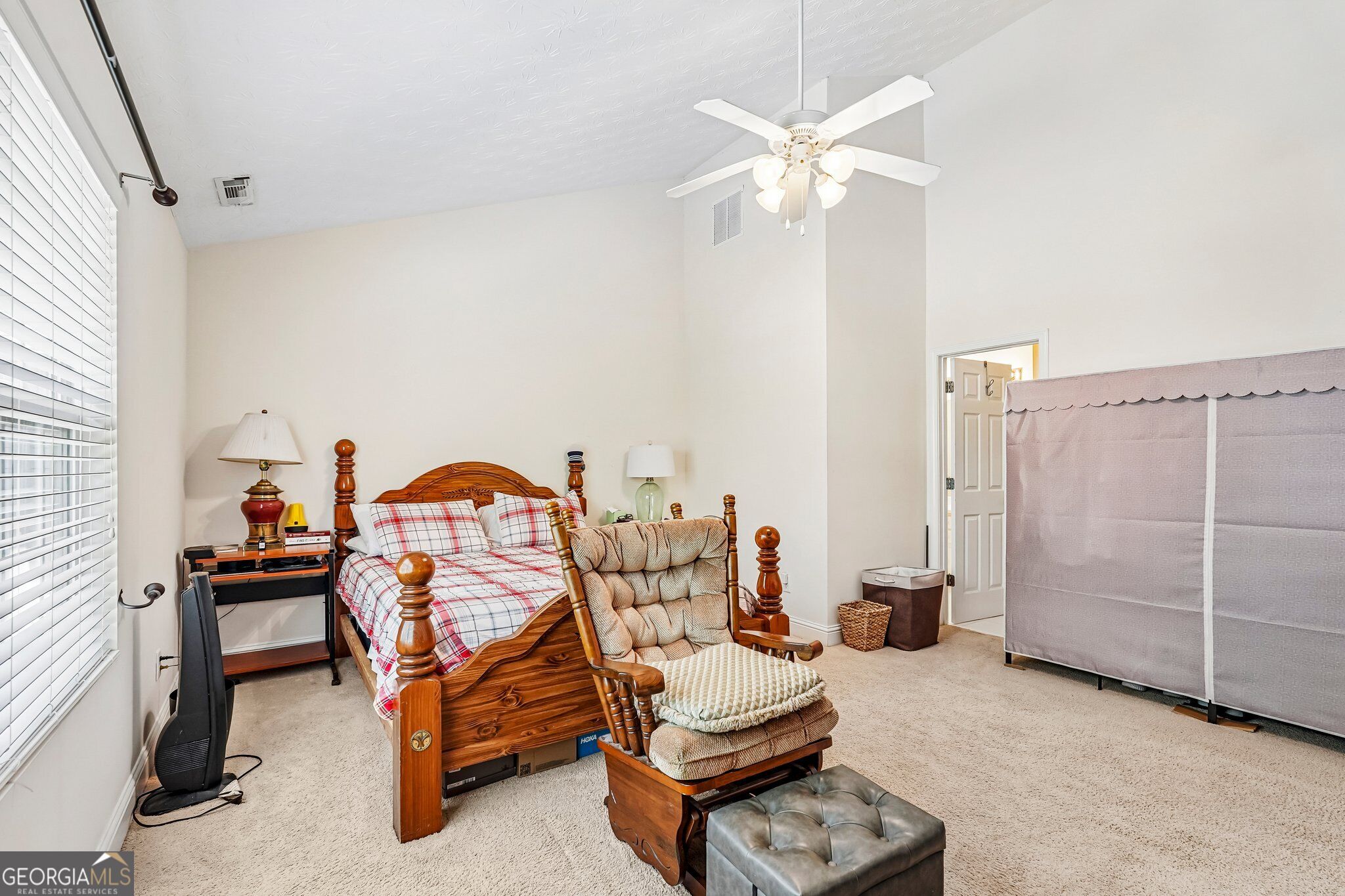 74 Intown Place Property Photo 22