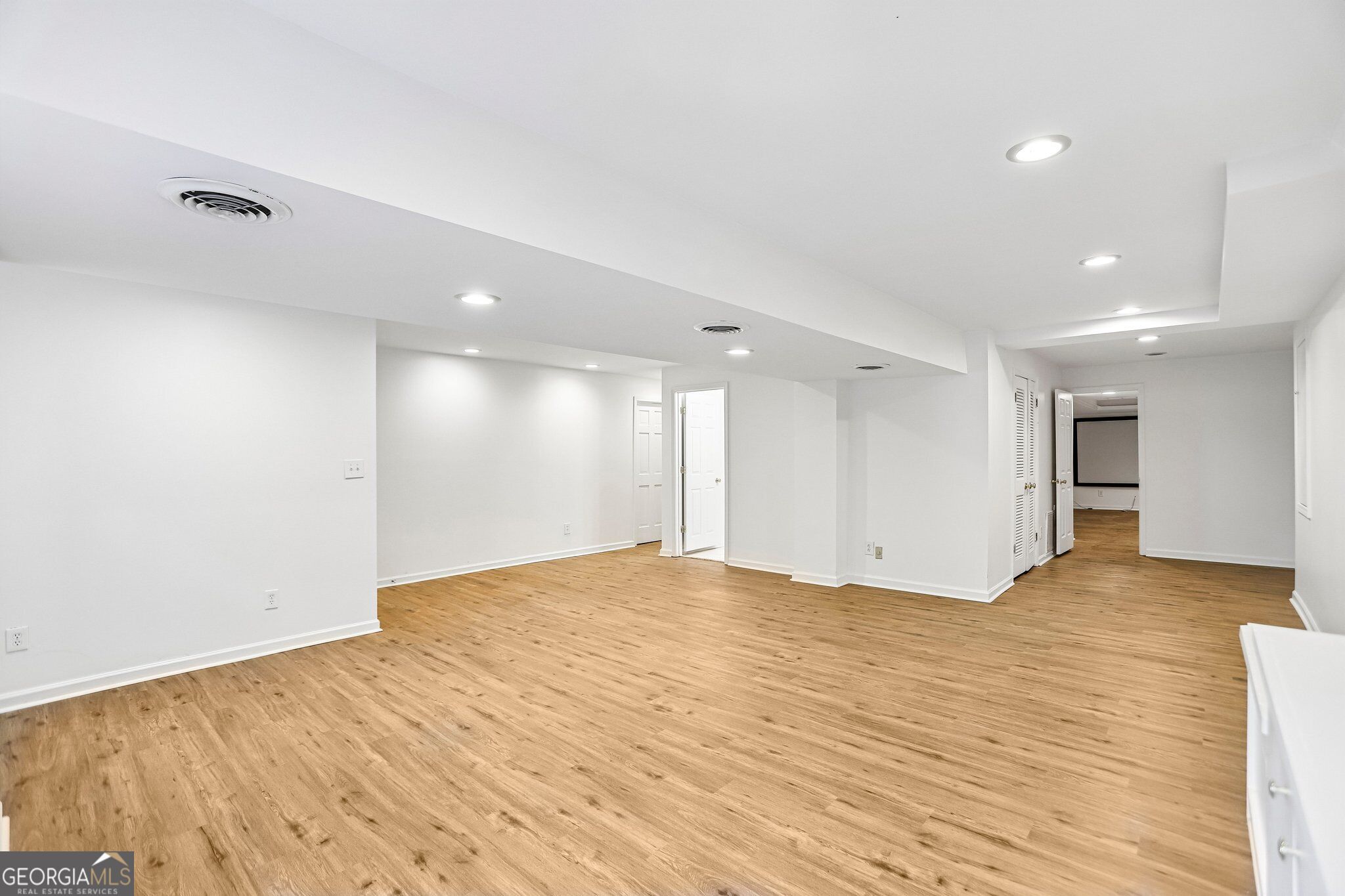 495 Wyncourtney Drive Property Photo 10