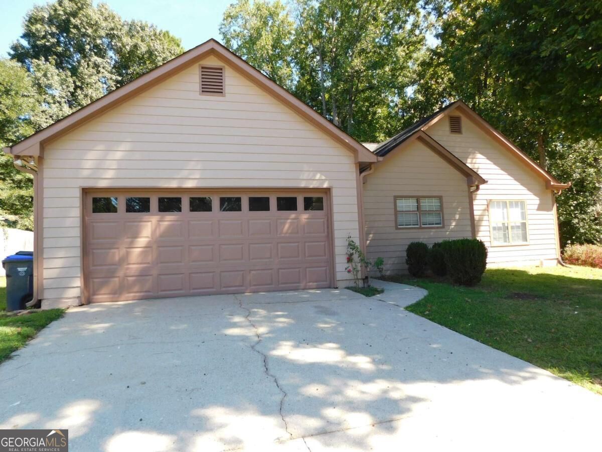 652 Ravinia Way Property Photo 1