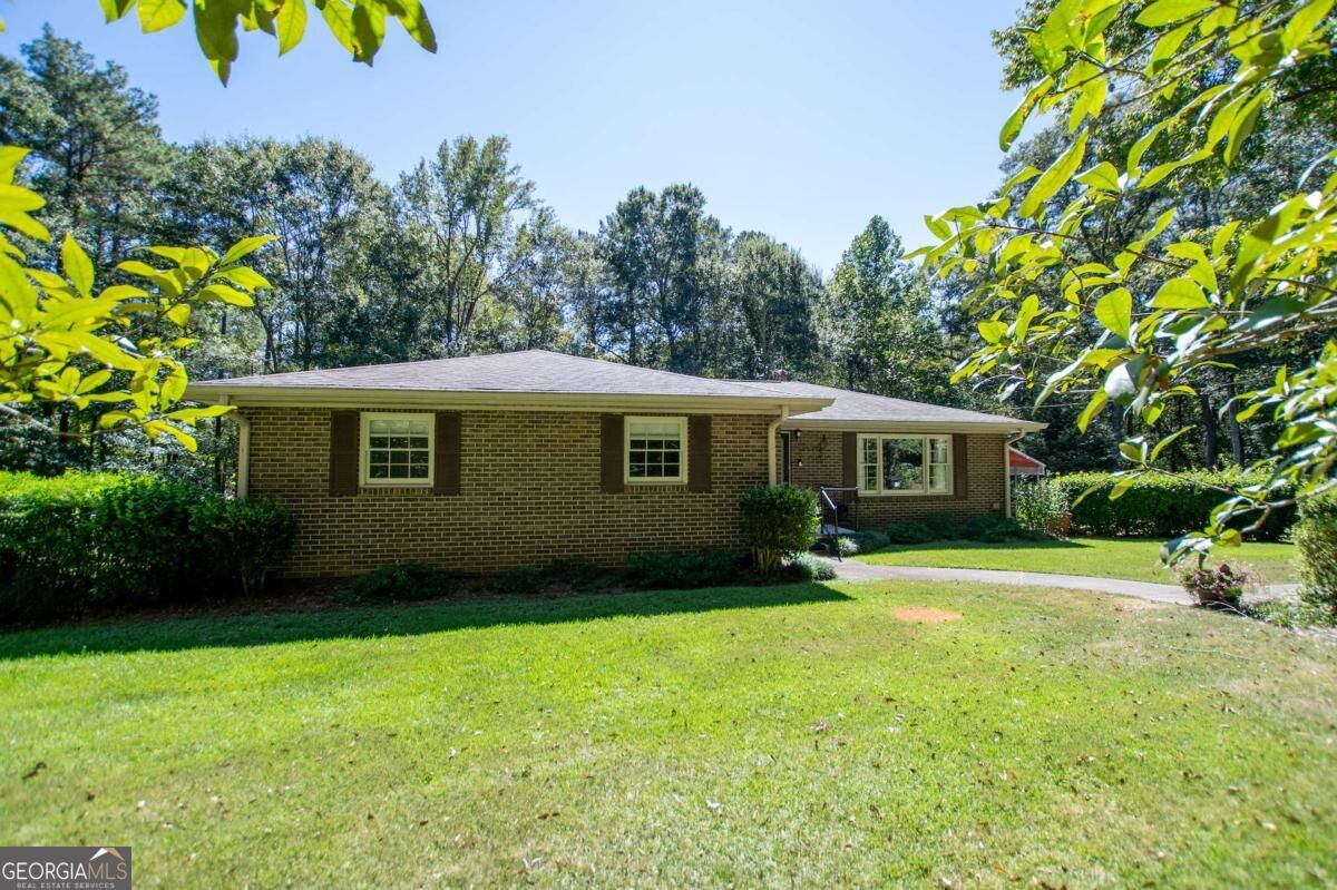 59 Hutcheson Ferry Road Property Photo 3