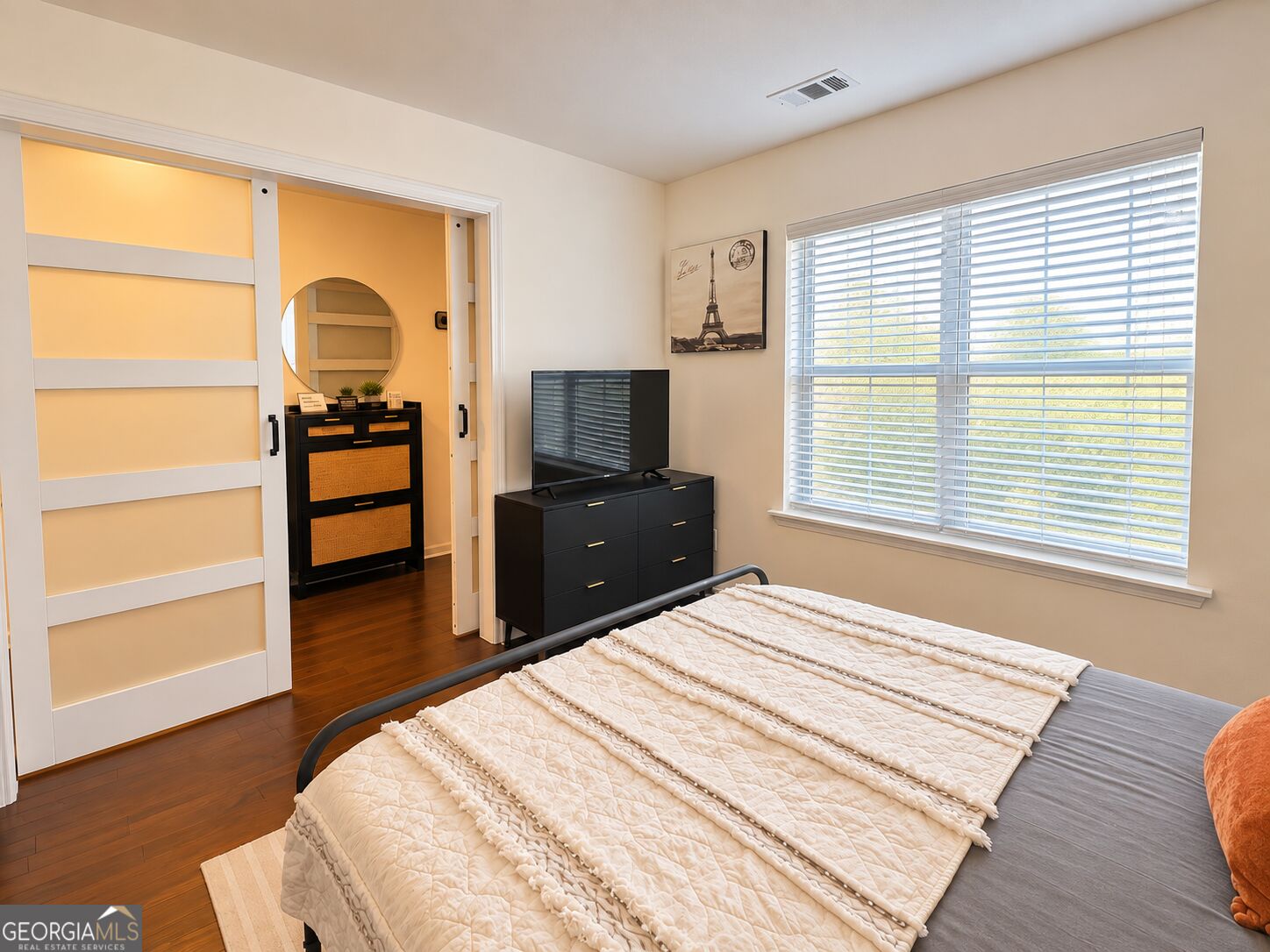 131 Ashbury Drive Property Photo 8