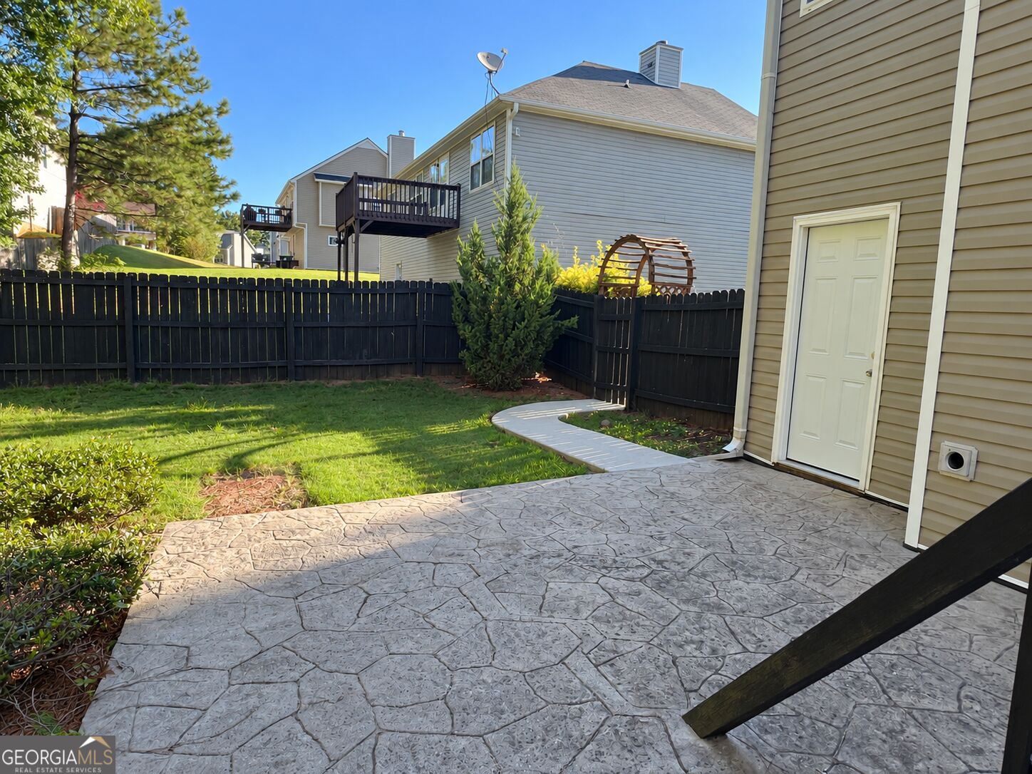 131 Ashbury Drive Property Photo 43