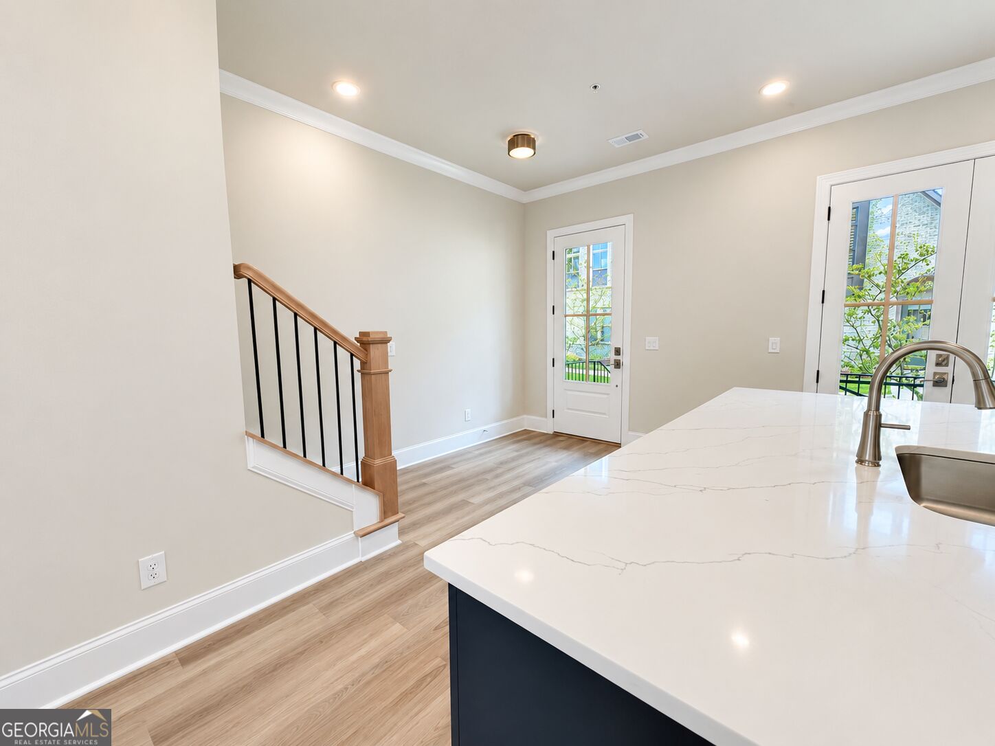 3185 Paley Drive Property Photo 5