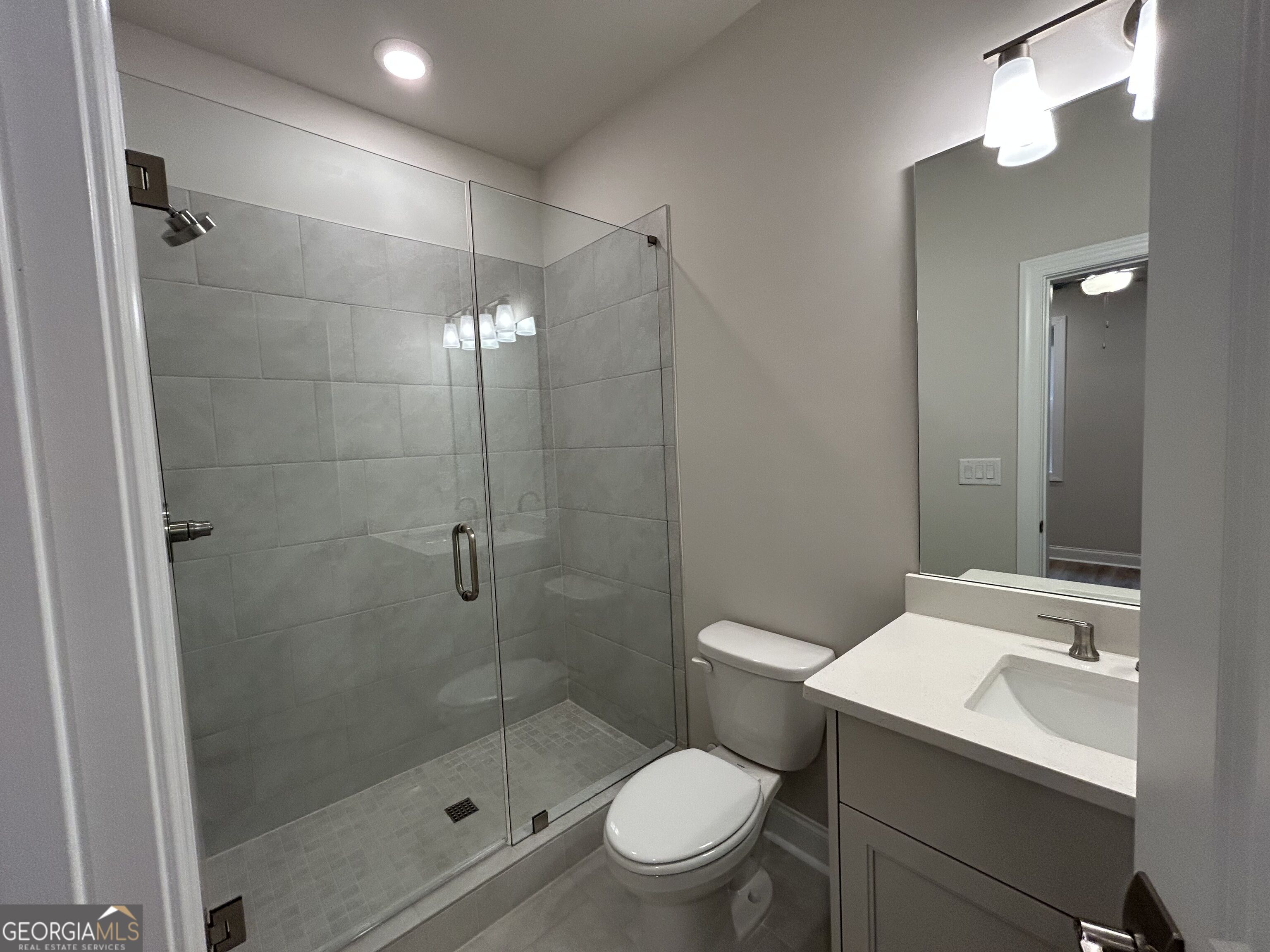 3185 Paley Drive Property Photo 14