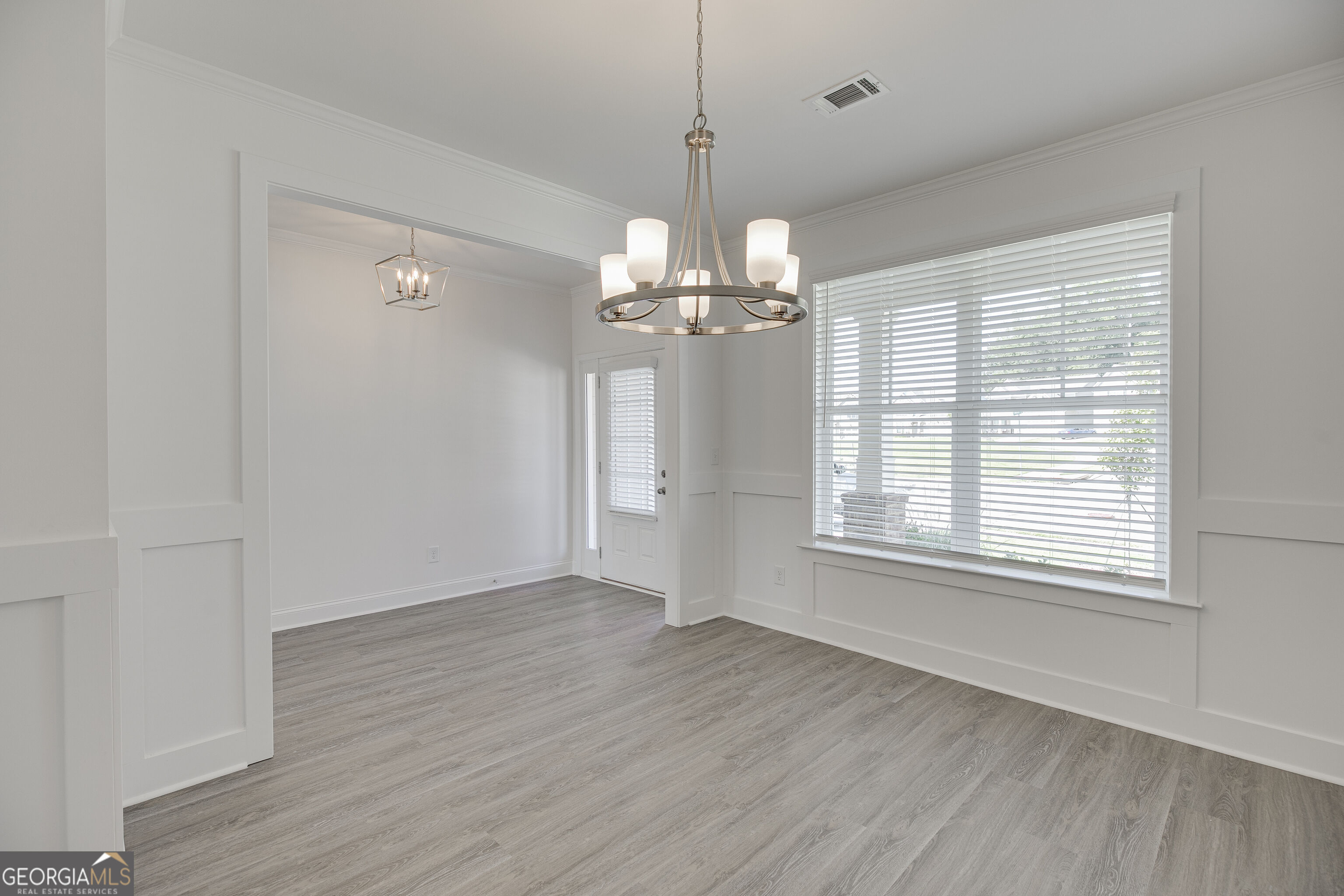 7240 Millbrae Walk Property Photo 6