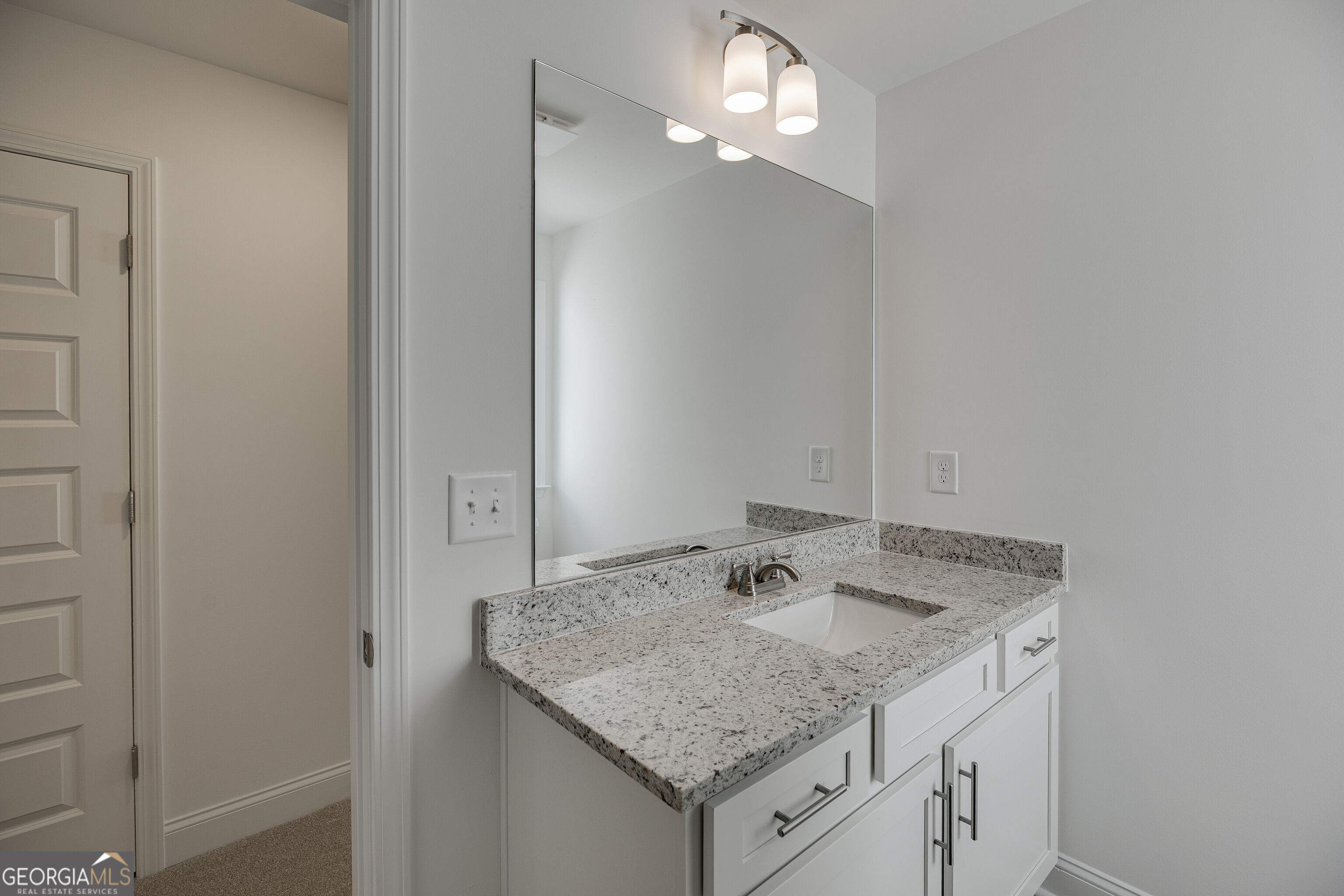 7240 Millbrae Walk Property Photo 30