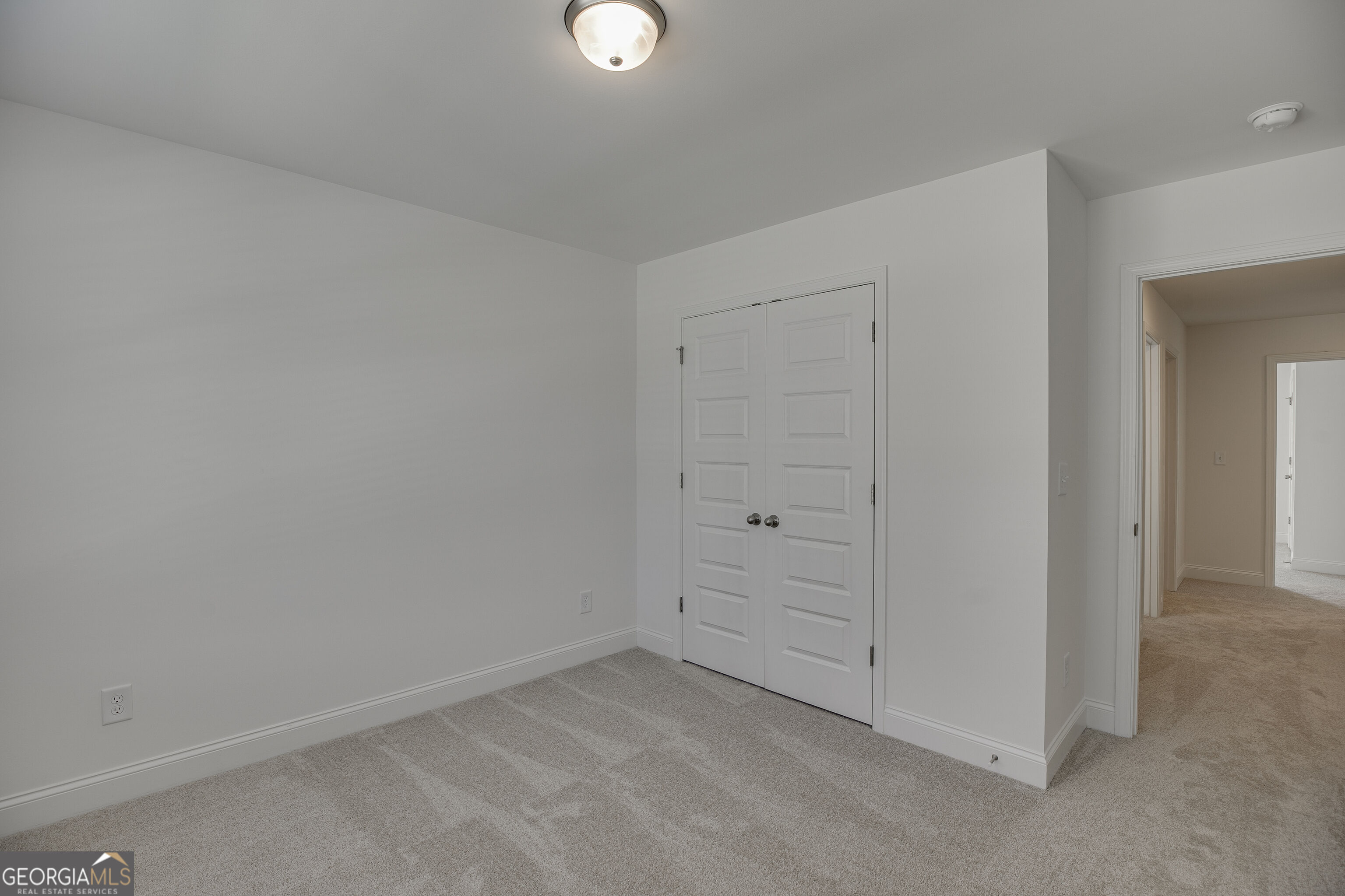 7240 Millbrae Walk Property Photo 32