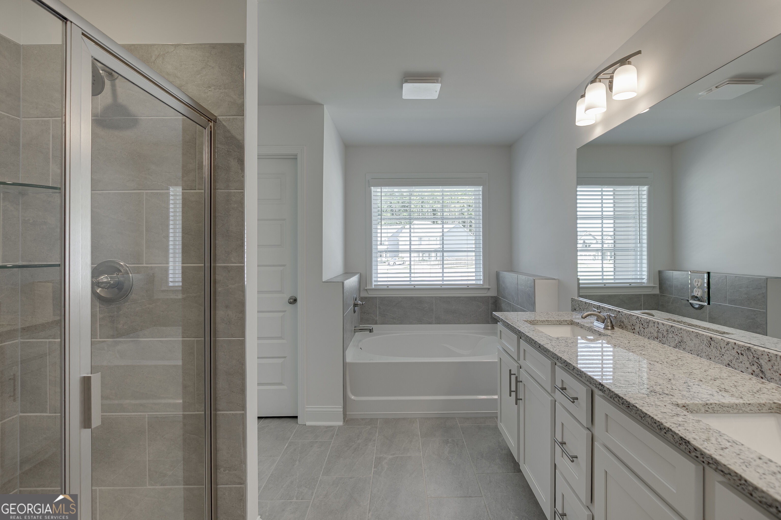 7240 Millbrae Walk Property Photo 37