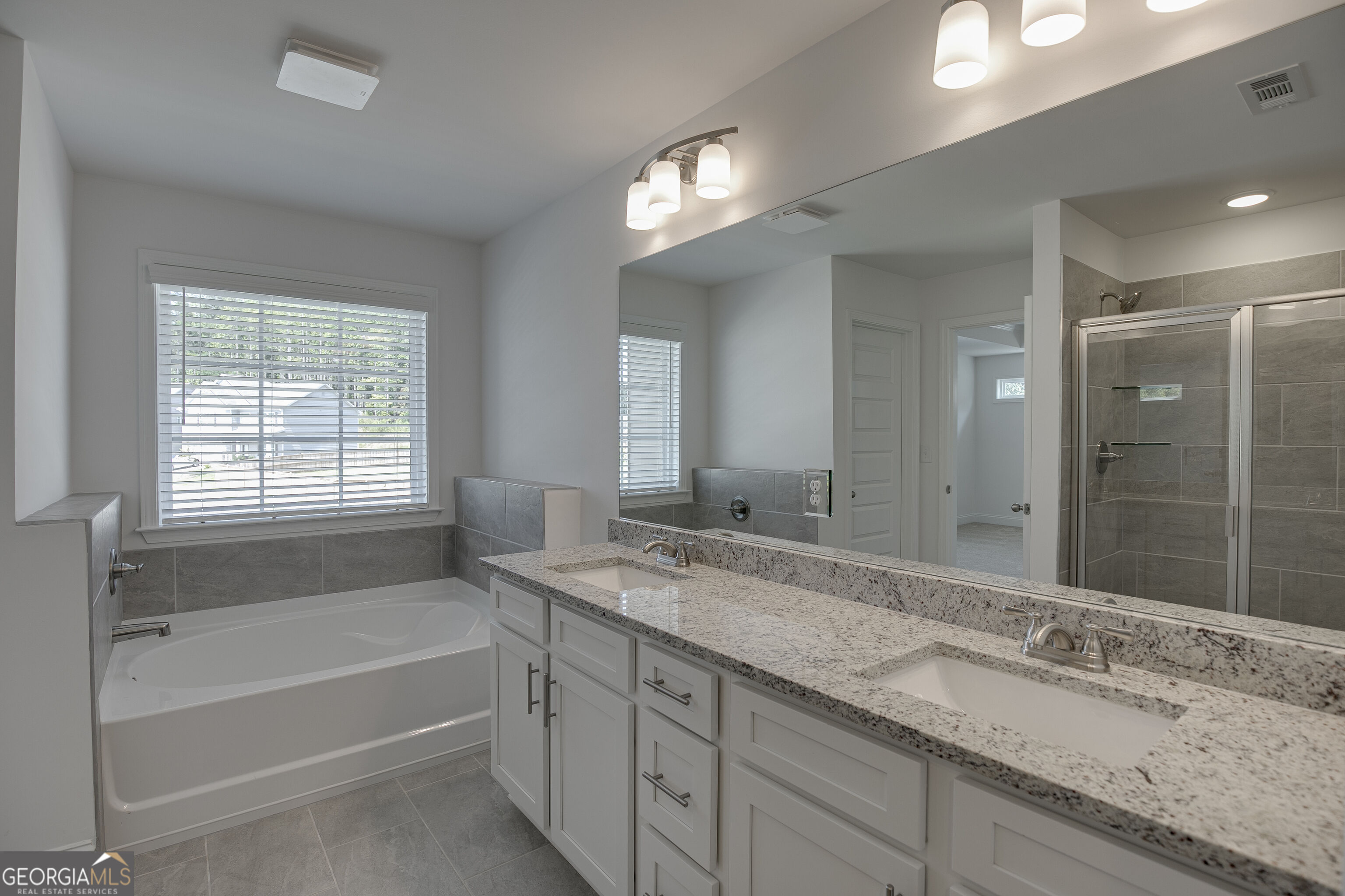 7240 Millbrae Walk Property Photo 38