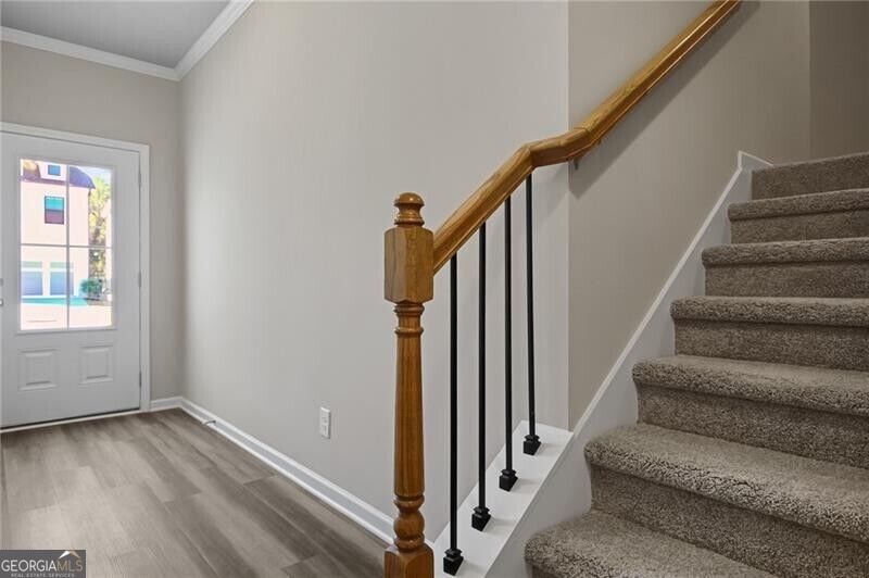 5274 Fox Den Road Property Photo 3