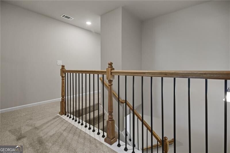 5274 Fox Den Road Property Photo 20