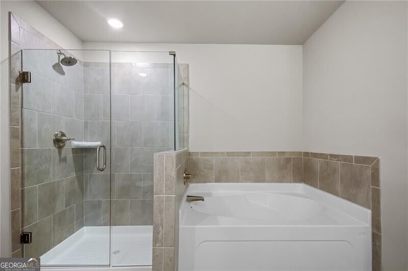 5274 Fox Den Road Property Photo 26