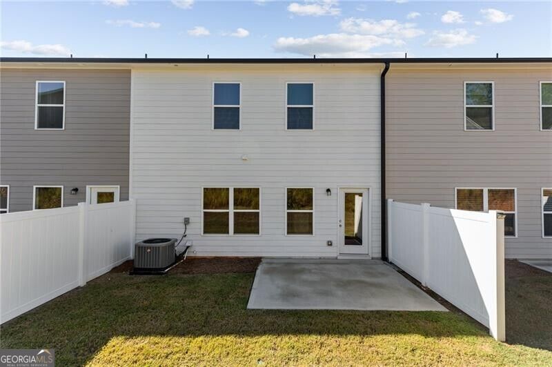 5274 Fox Den Road Property Photo 39
