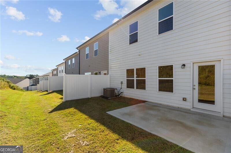 5274 Fox Den Road Property Photo 40