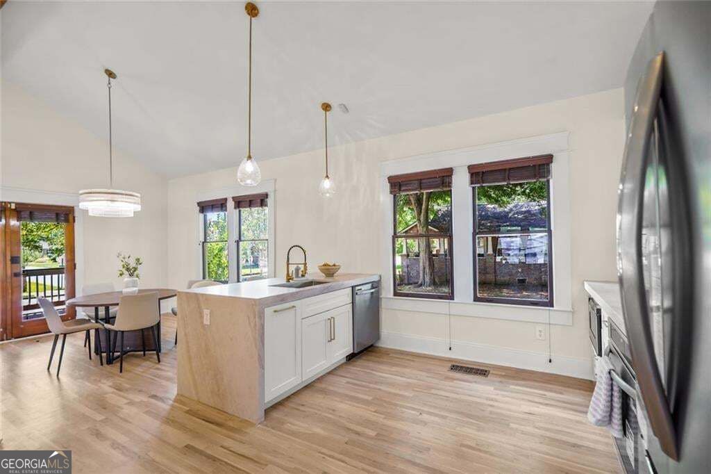 949 Beecher Street Sw Property Photo 15