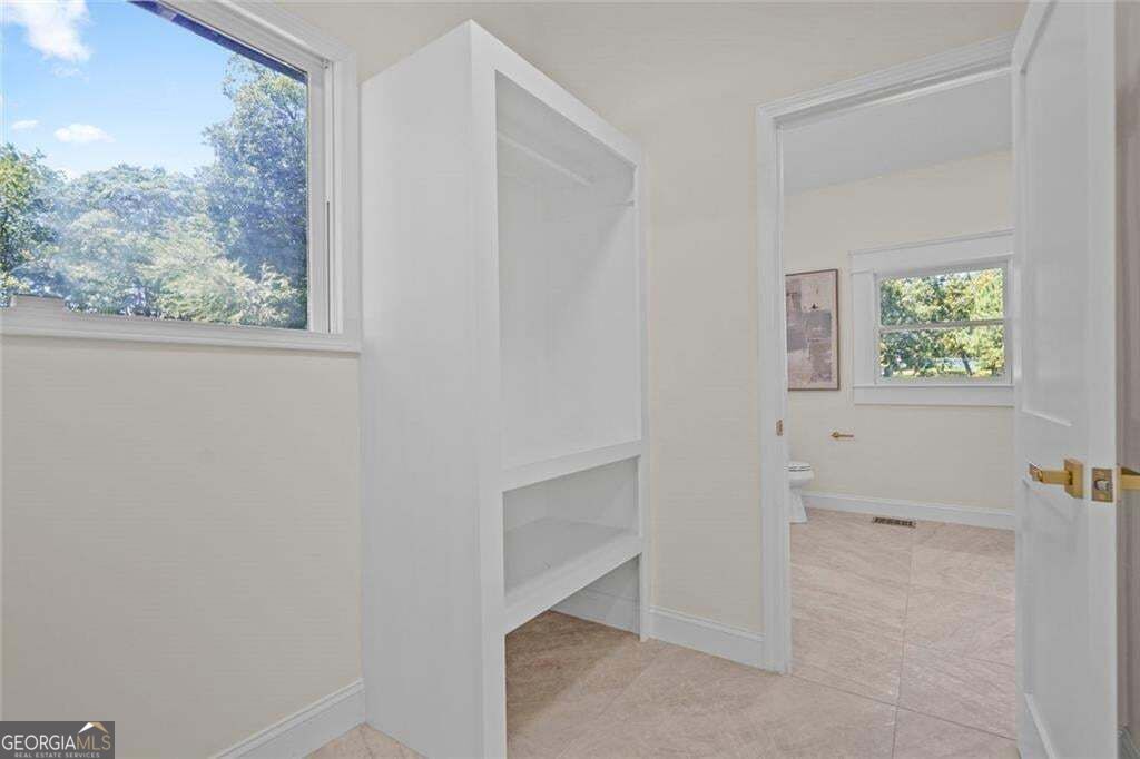 949 Beecher Street Sw Property Photo 22