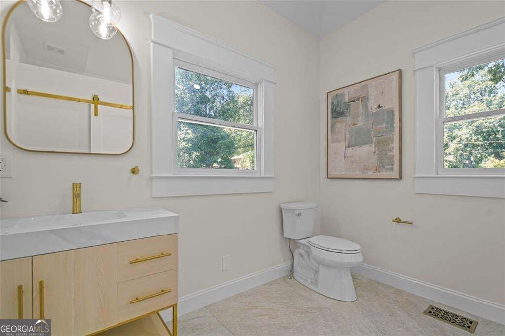 949 Beecher Street Sw Property Photo 23