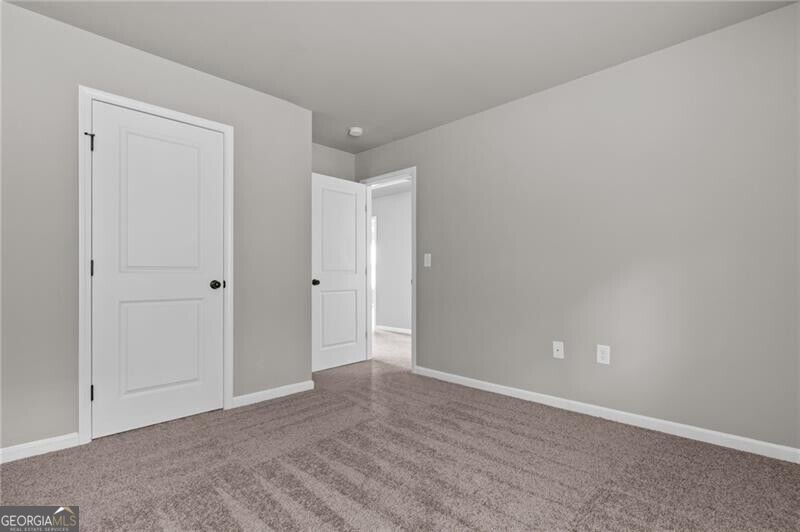 891 Walnut Woods Drive Property Photo 34
