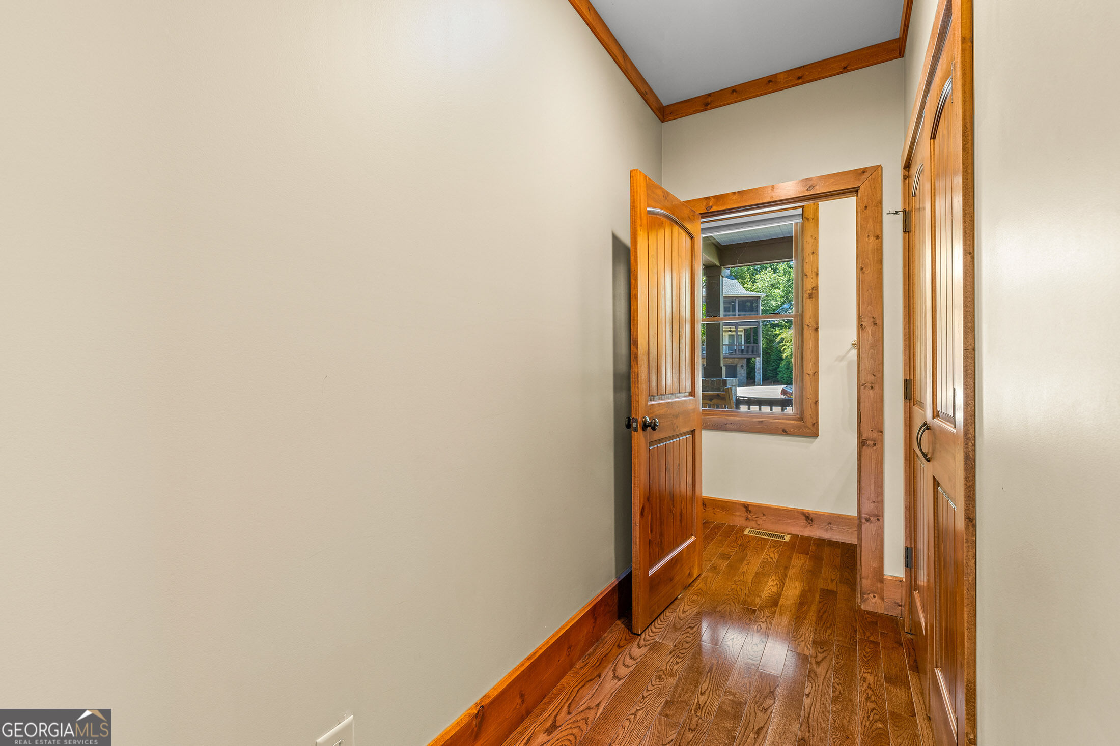 65 Seasons View Court Property Photo 25