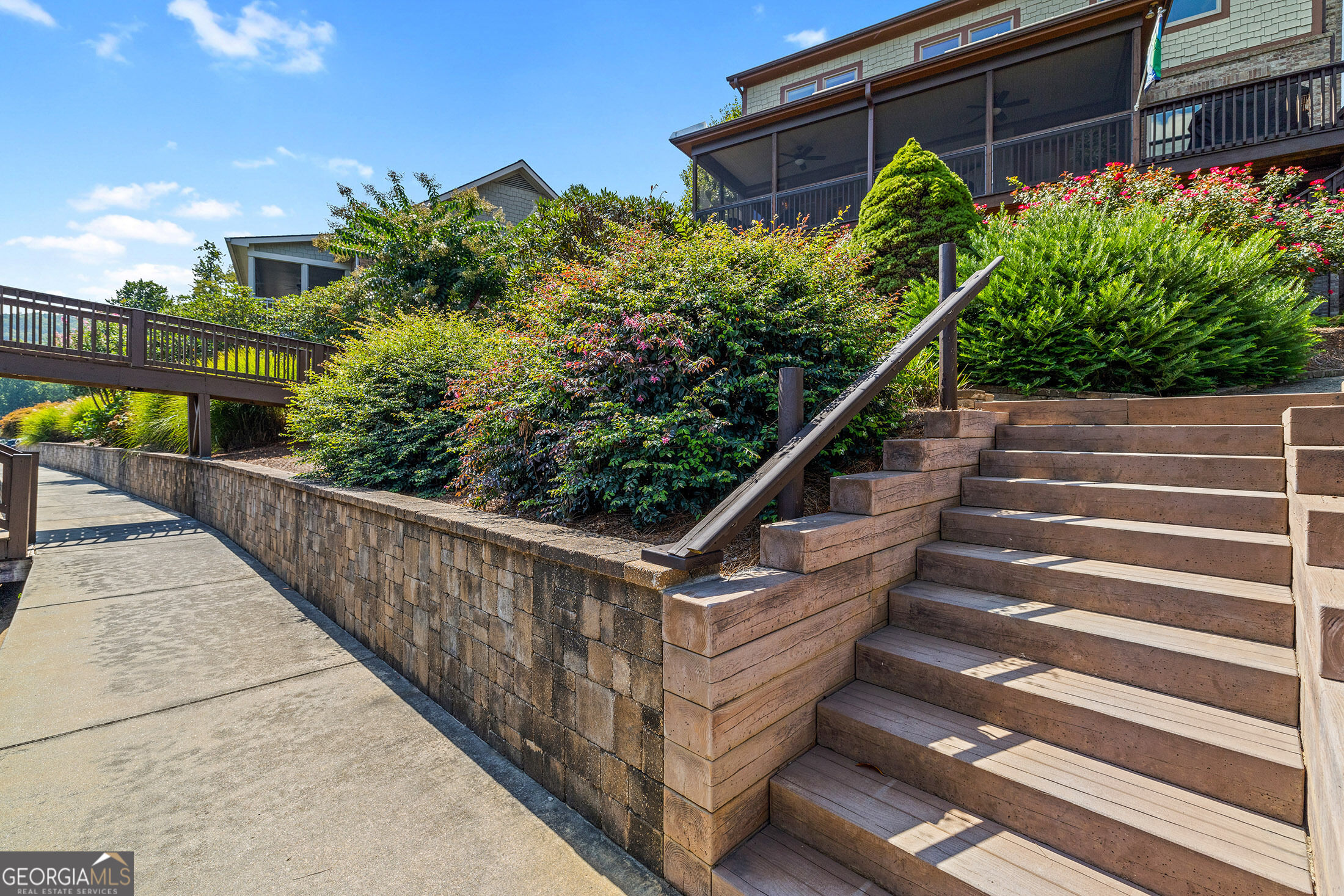 65 Seasons View Court Property Photo 56