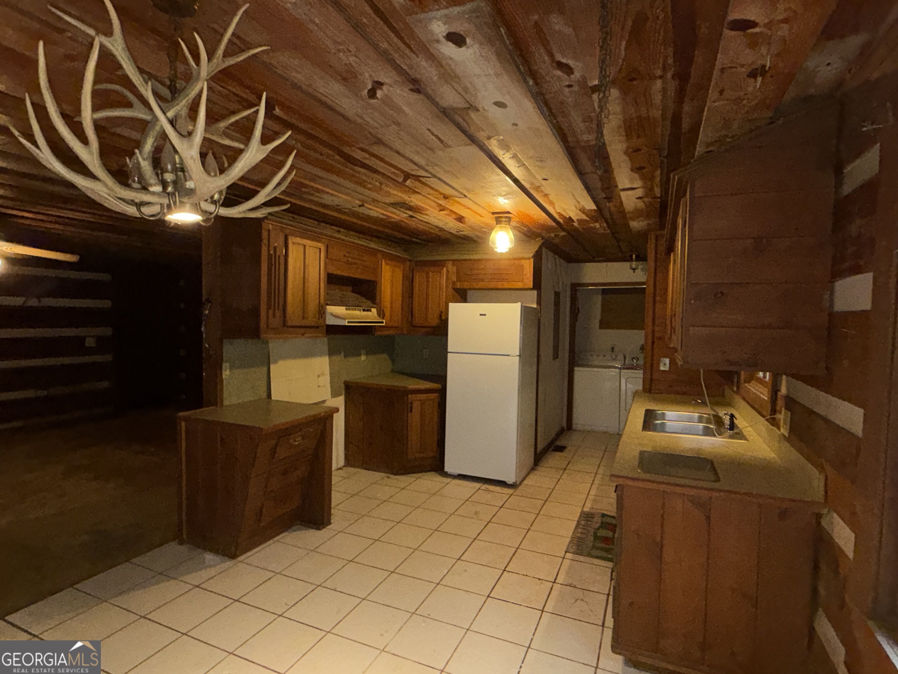 6545 Pleasant Drive Property Photo 24