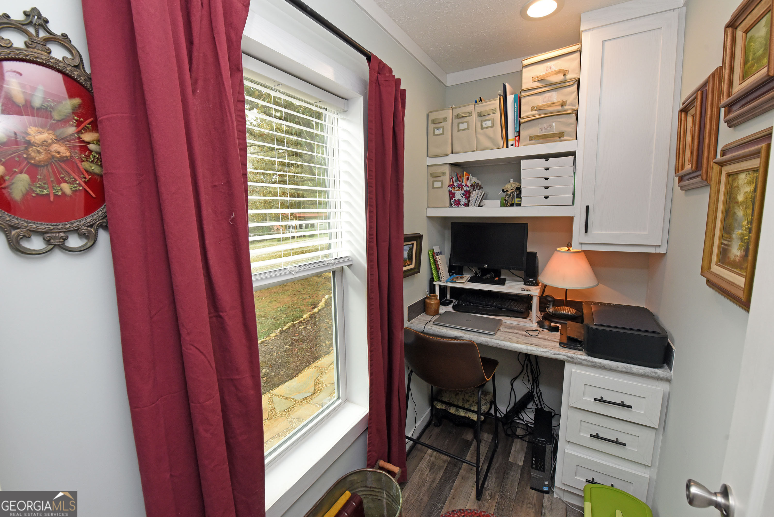 460 Holly Point Drive Property Photo 14