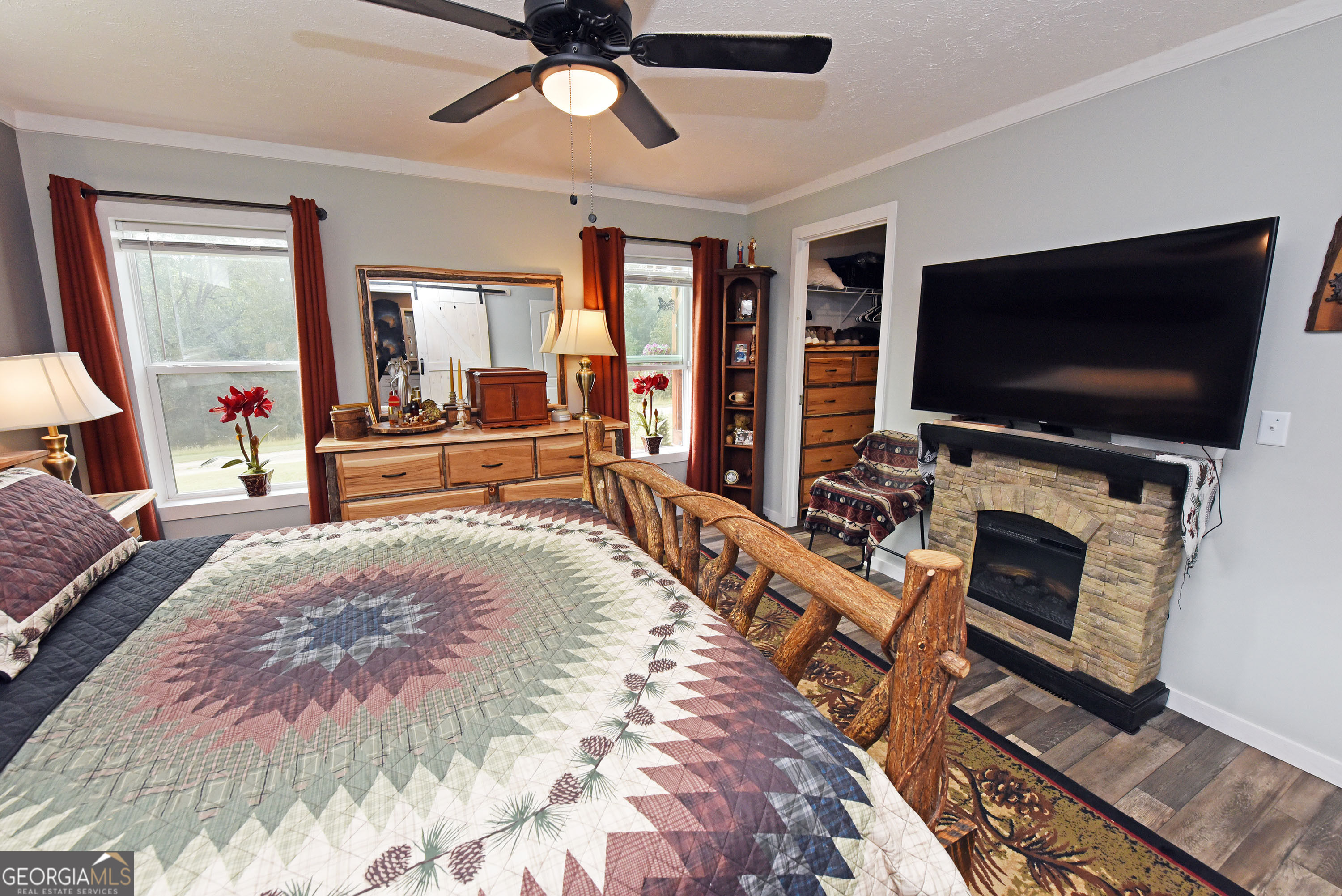 460 Holly Point Drive Property Photo 33