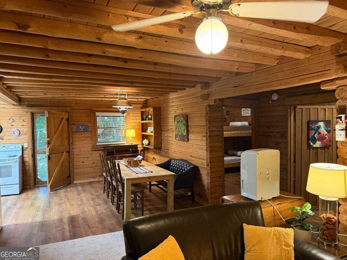 367 Flat Rock Gap Road Property Photo 4