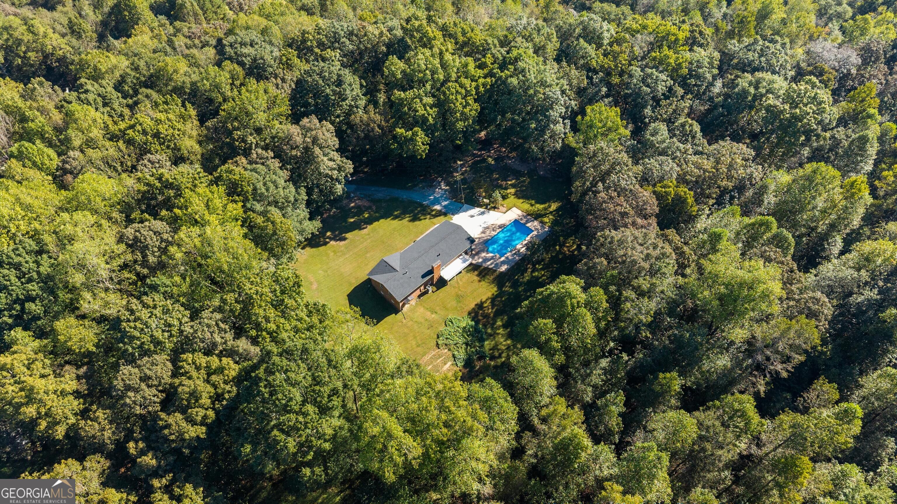 1116 Indian Creek Road Property Photo 1