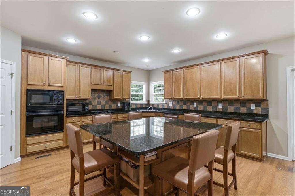 2989 Heritage Oaks Circle Property Photo 17