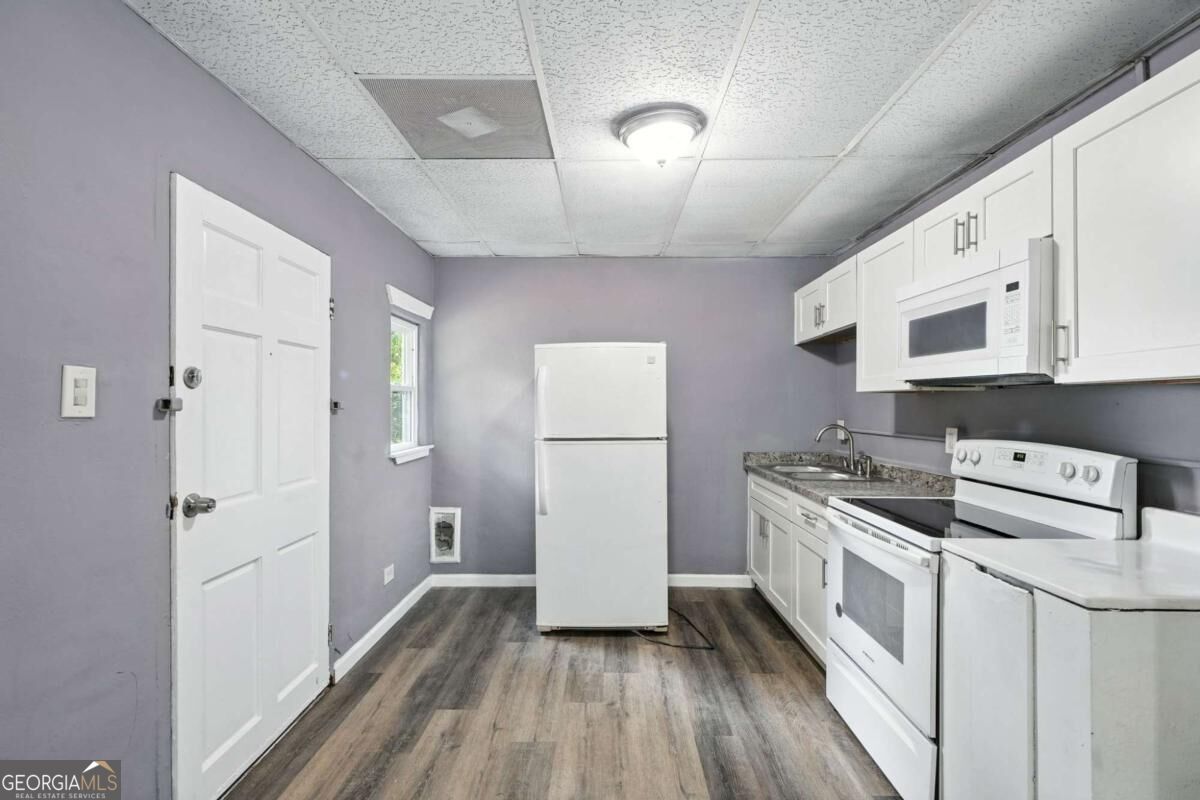 1527 Langston Avenue Sw # B Property Photo 2