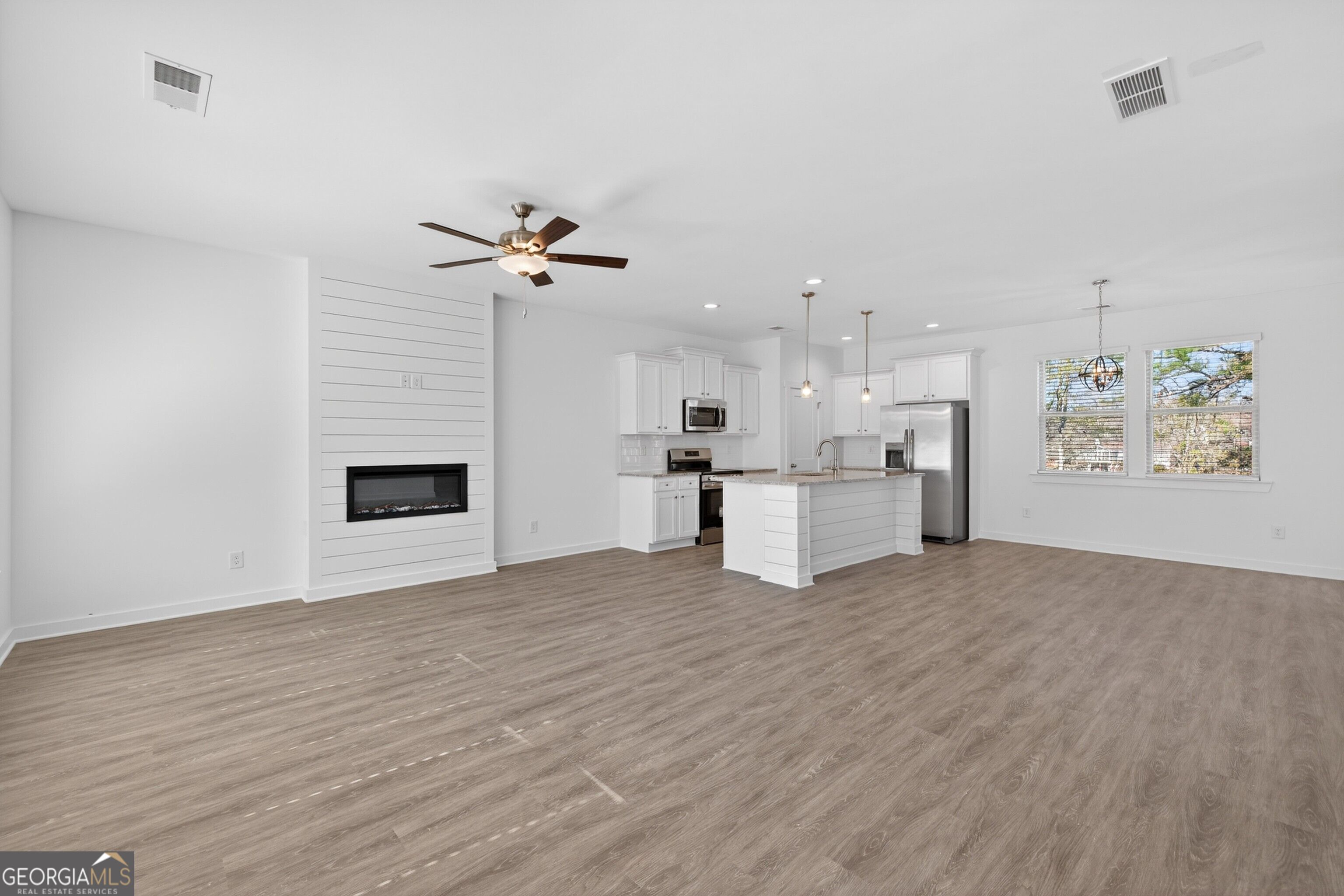 109 Royal Tern Lane Property Photo 5