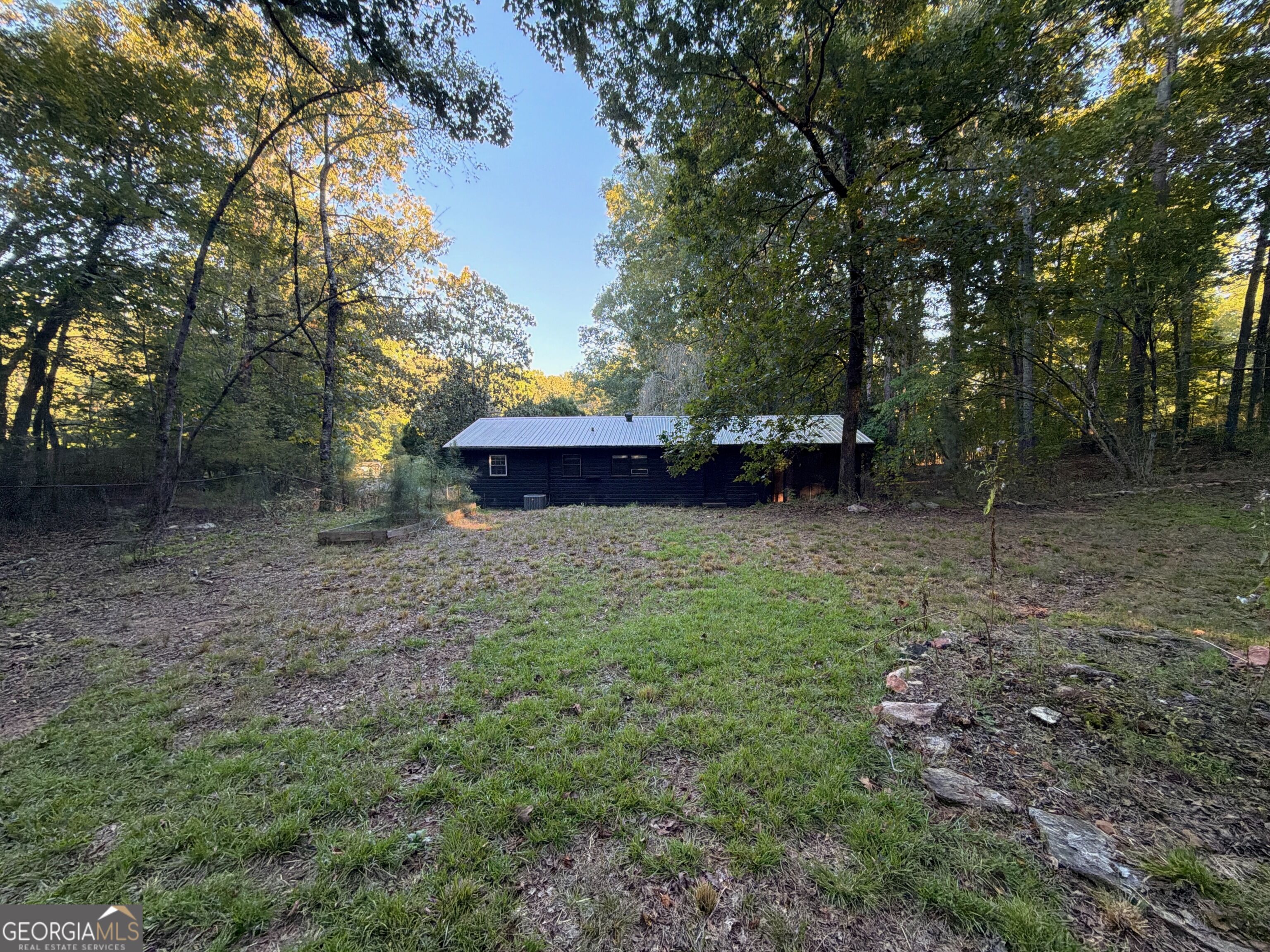 3175 Wallace Lake Road Property Photo 8