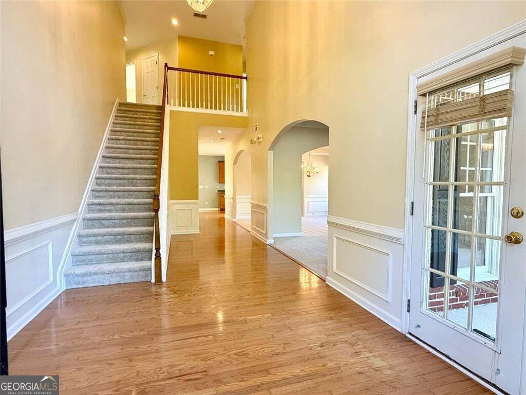 2394 Shoreline Parkway Property Photo 8