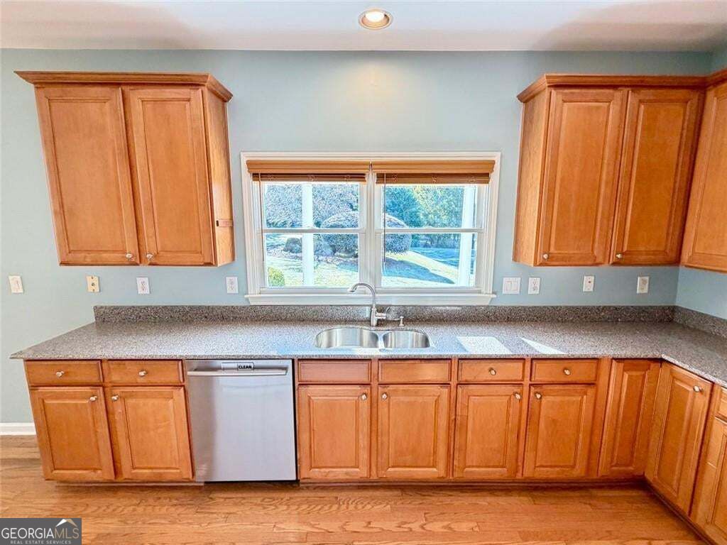2394 Shoreline Parkway Property Photo 17