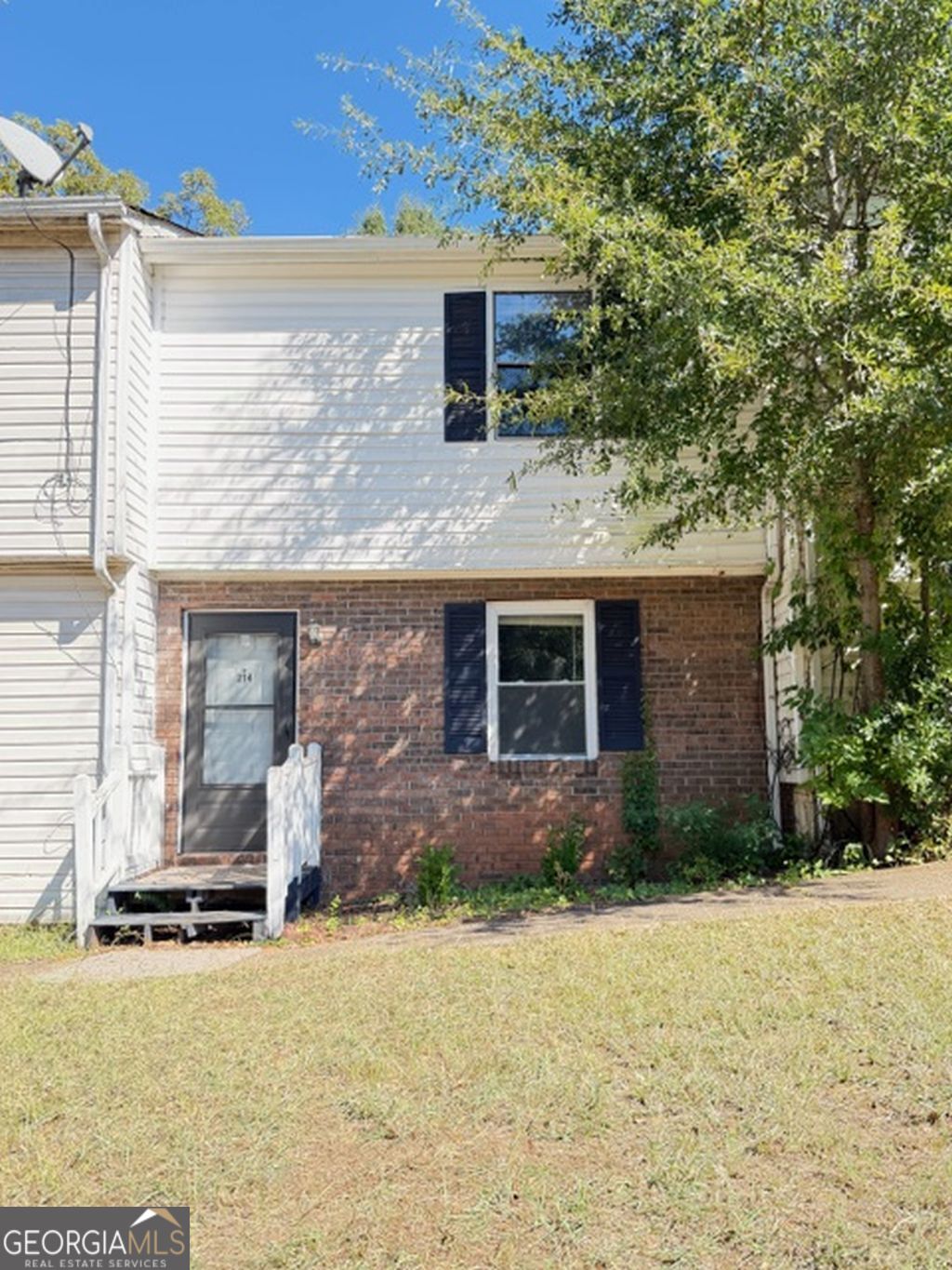 214 Wesley Way Property Photo 1