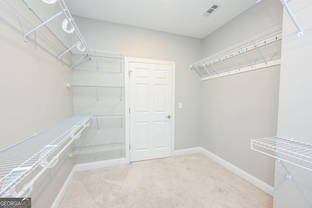 3504 Commonwealth Circle Property Photo 18