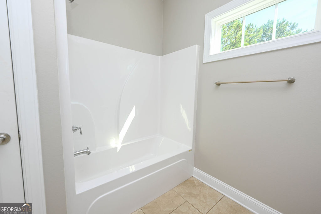 3504 Commonwealth Circle Property Photo 22